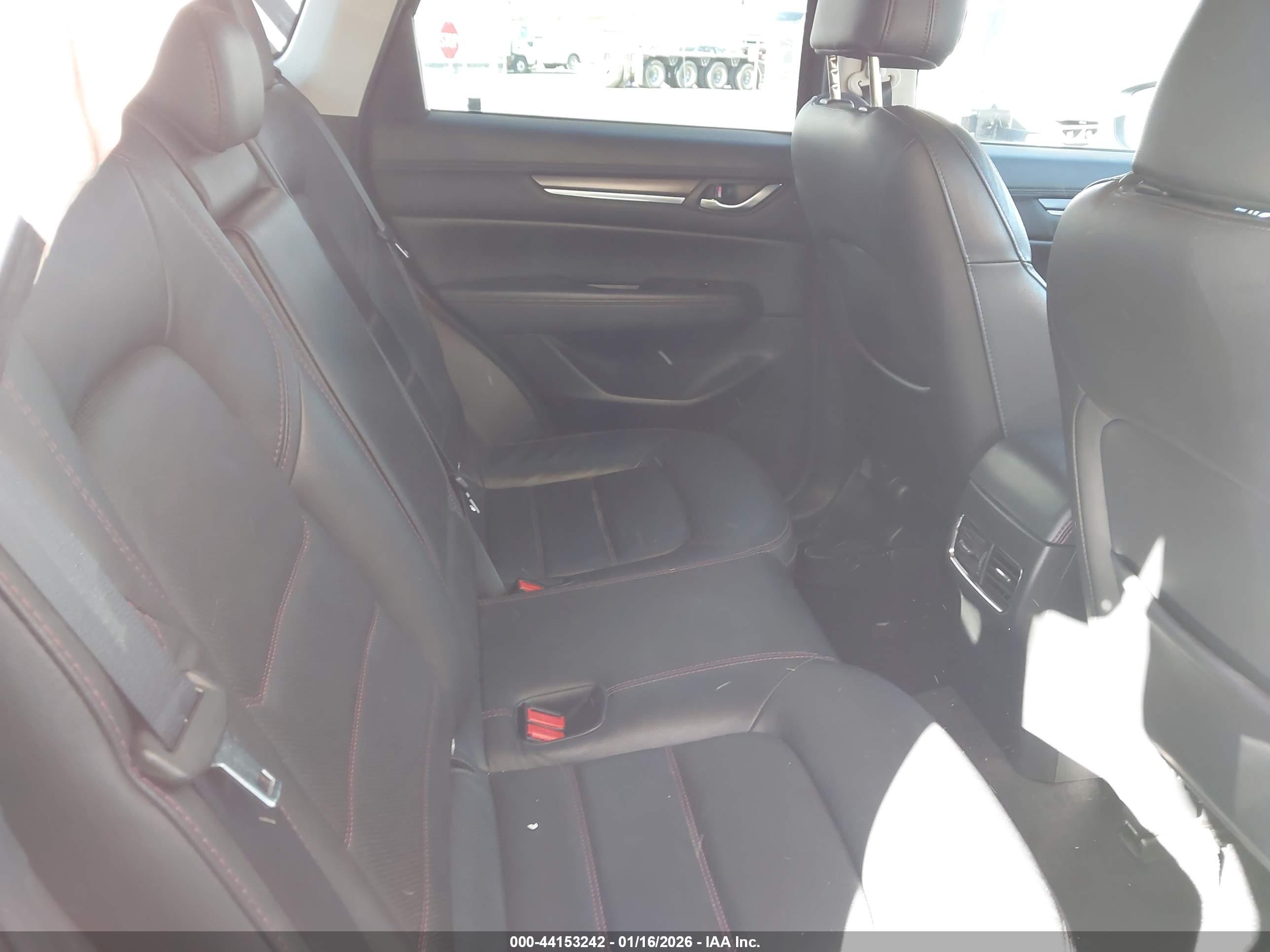 MAZDA CX-5 image 8