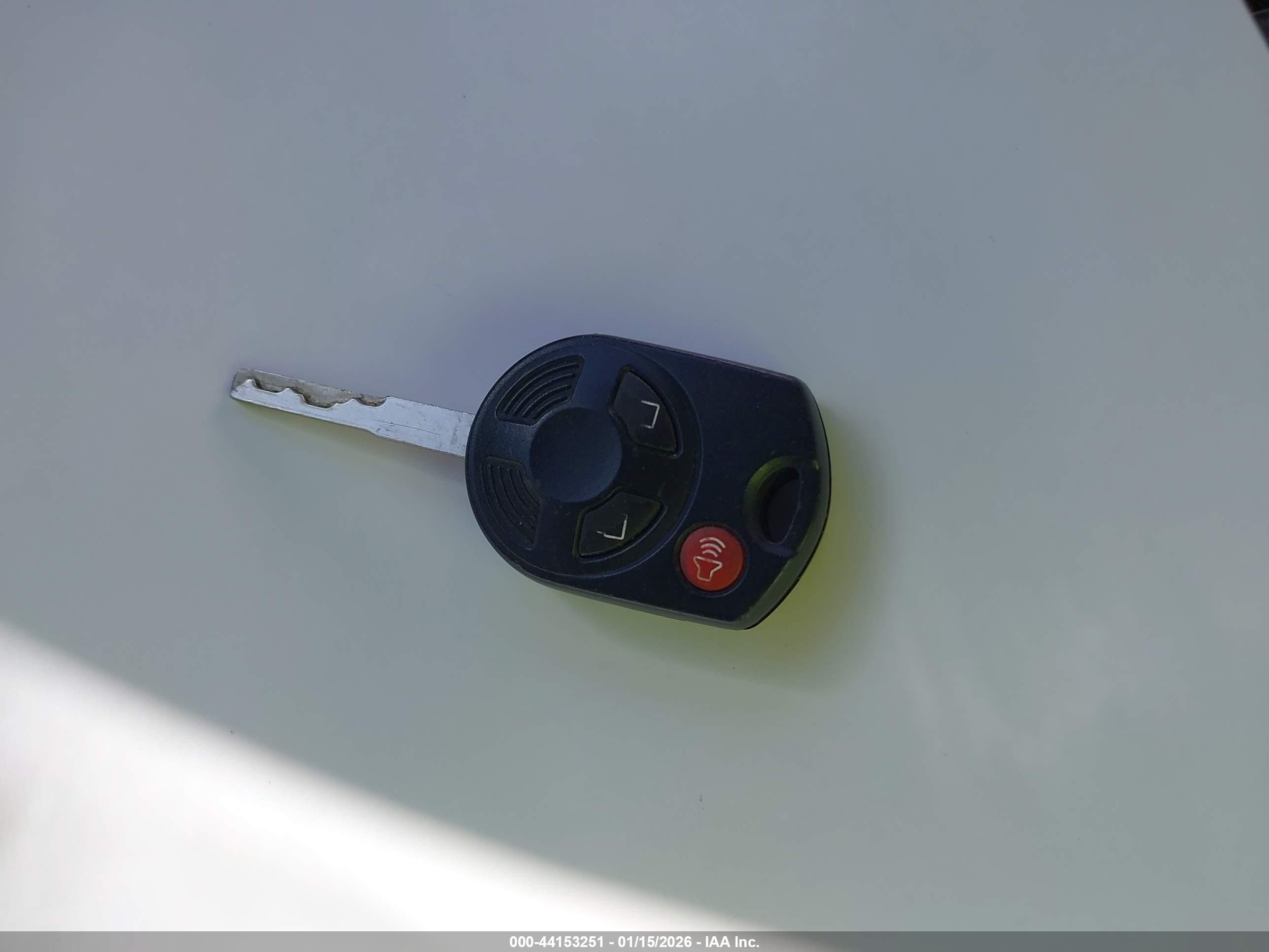 FORD ESCAPE image 11