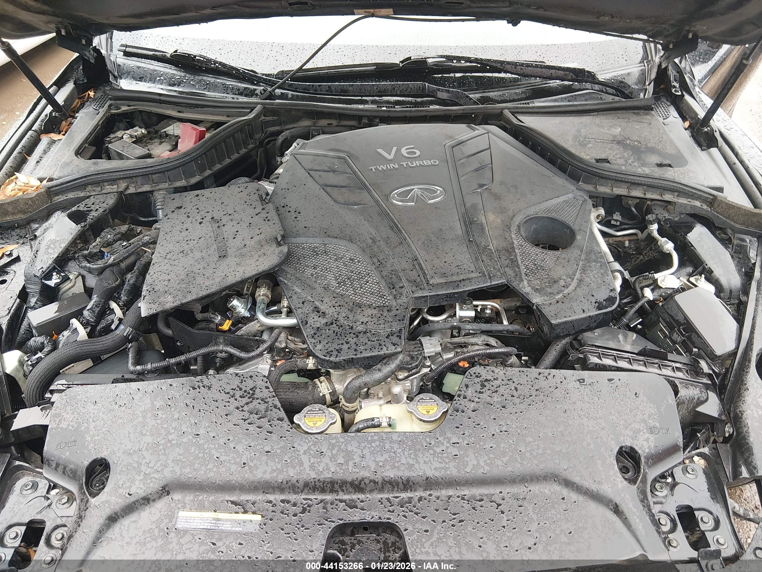 INFINITI Q60 image 10