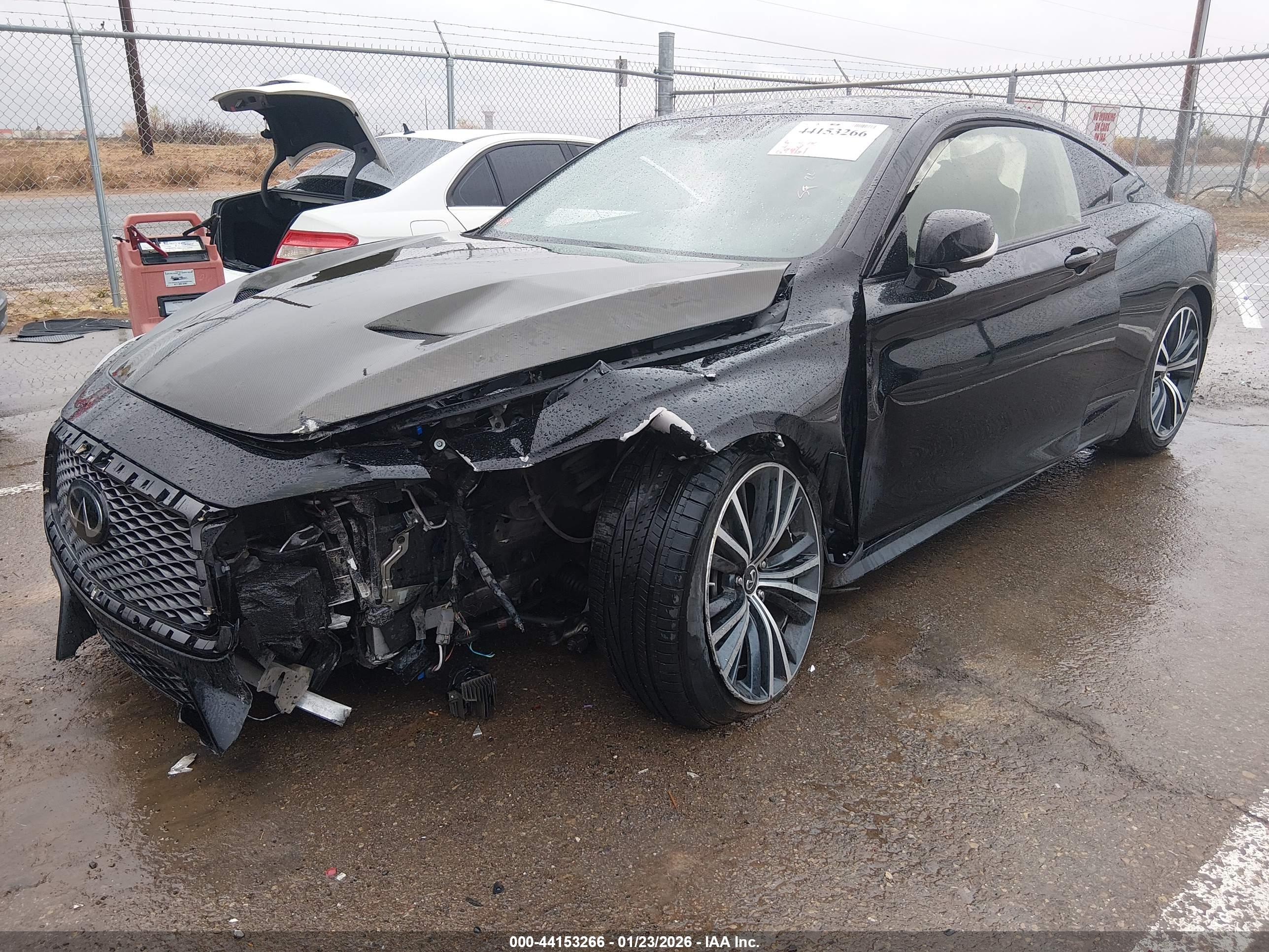 INFINITI Q60 image 2