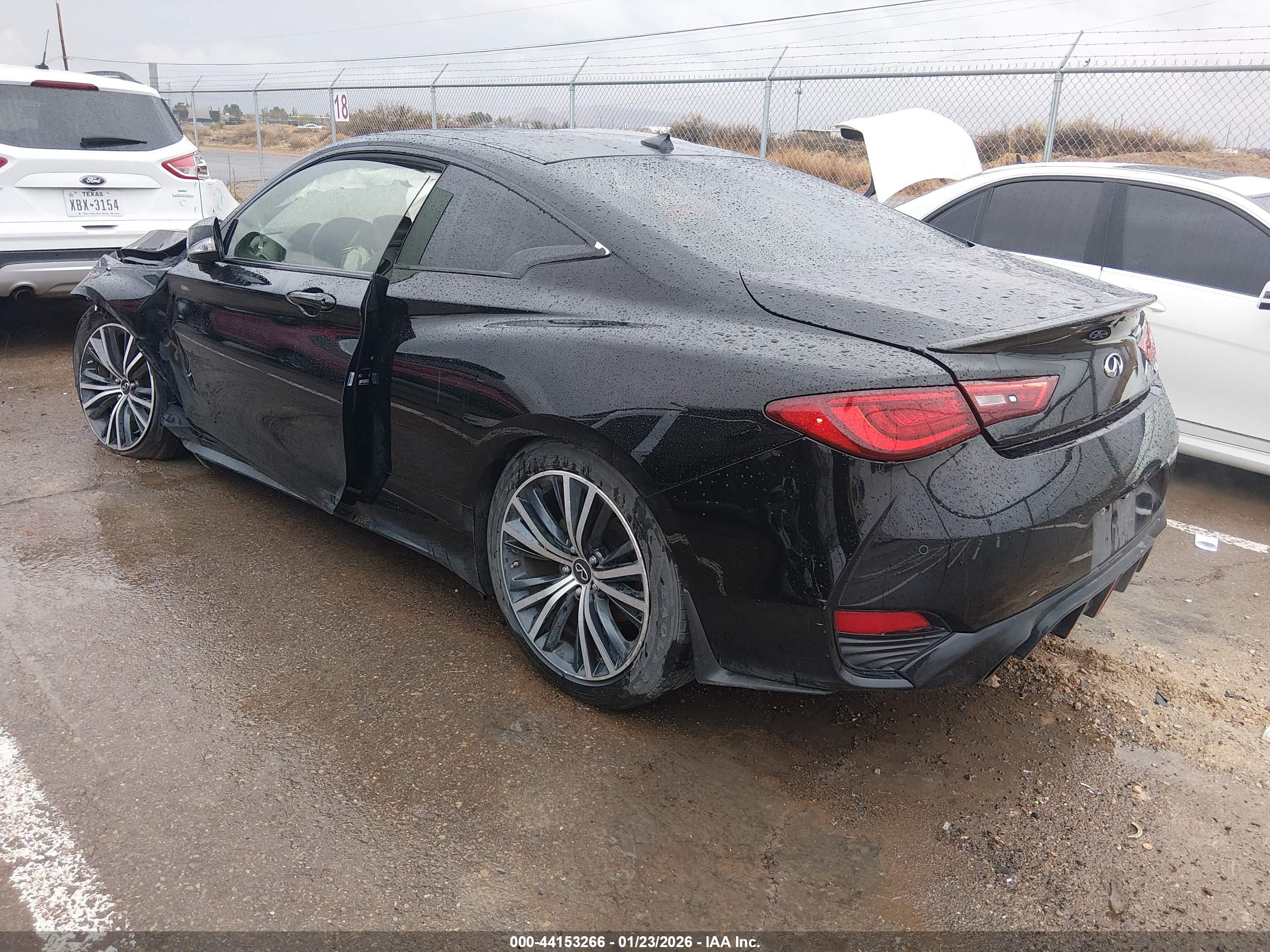INFINITI Q60 image 3