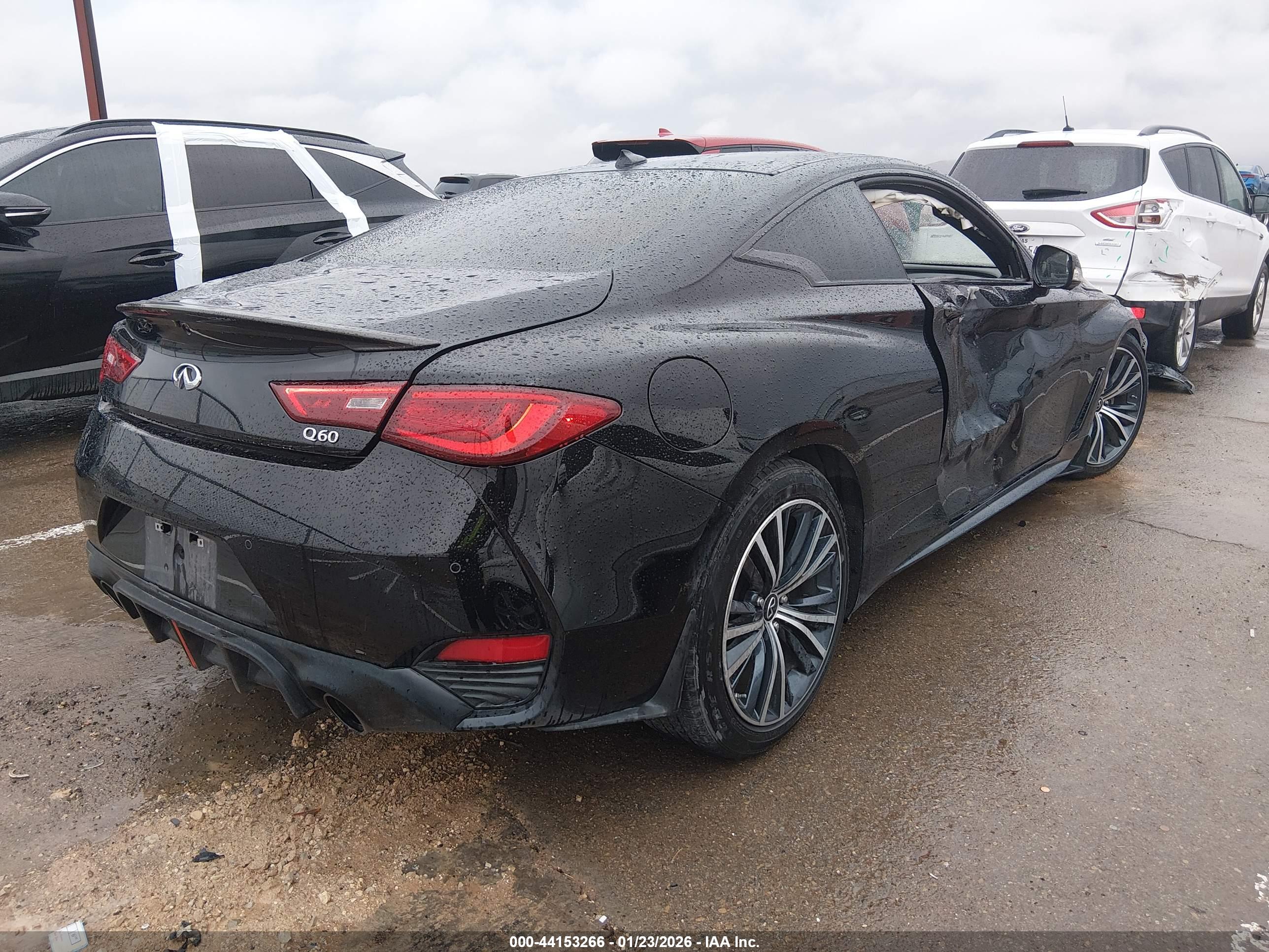 INFINITI Q60 image 4
