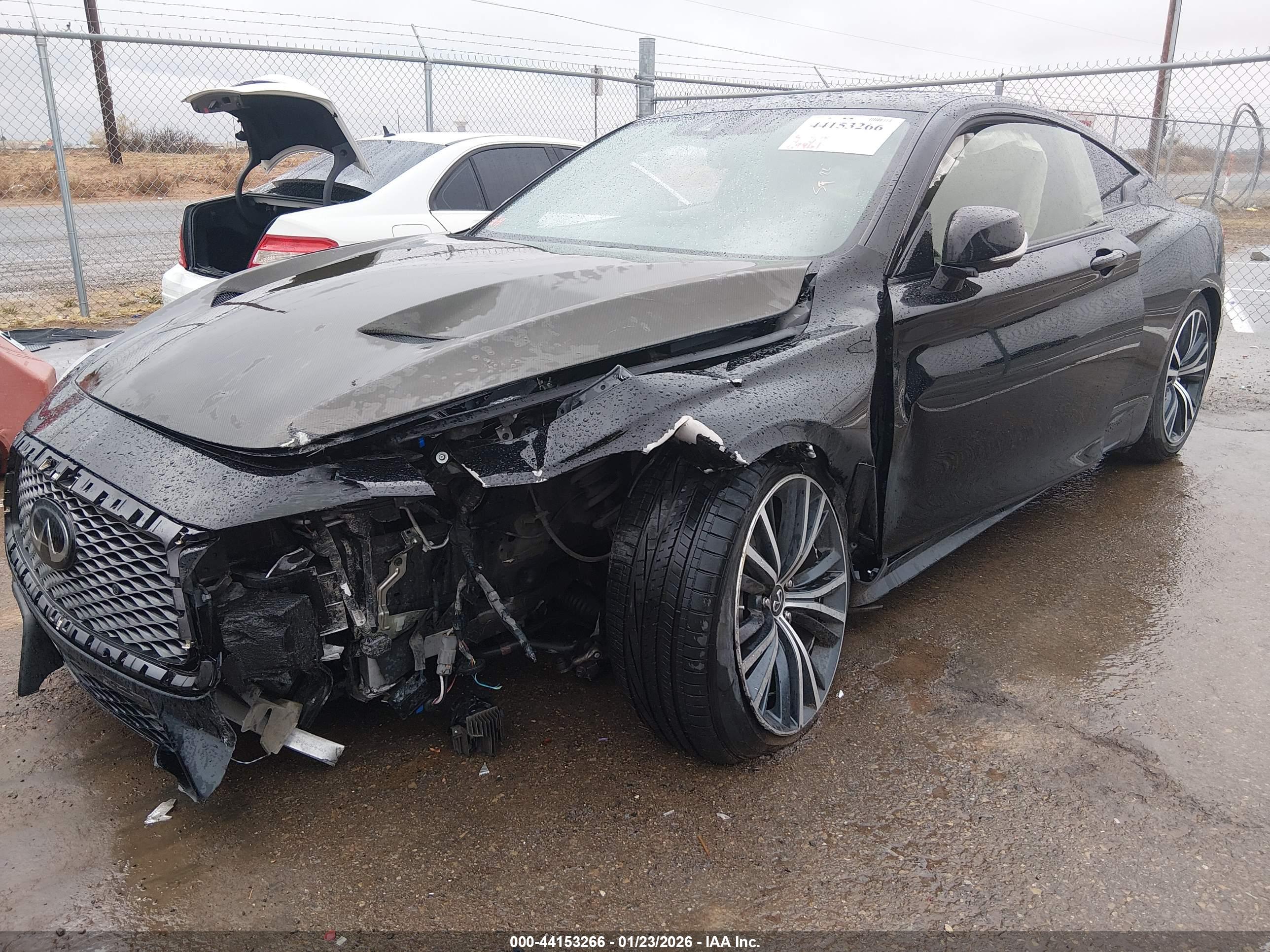 INFINITI Q60 image 6