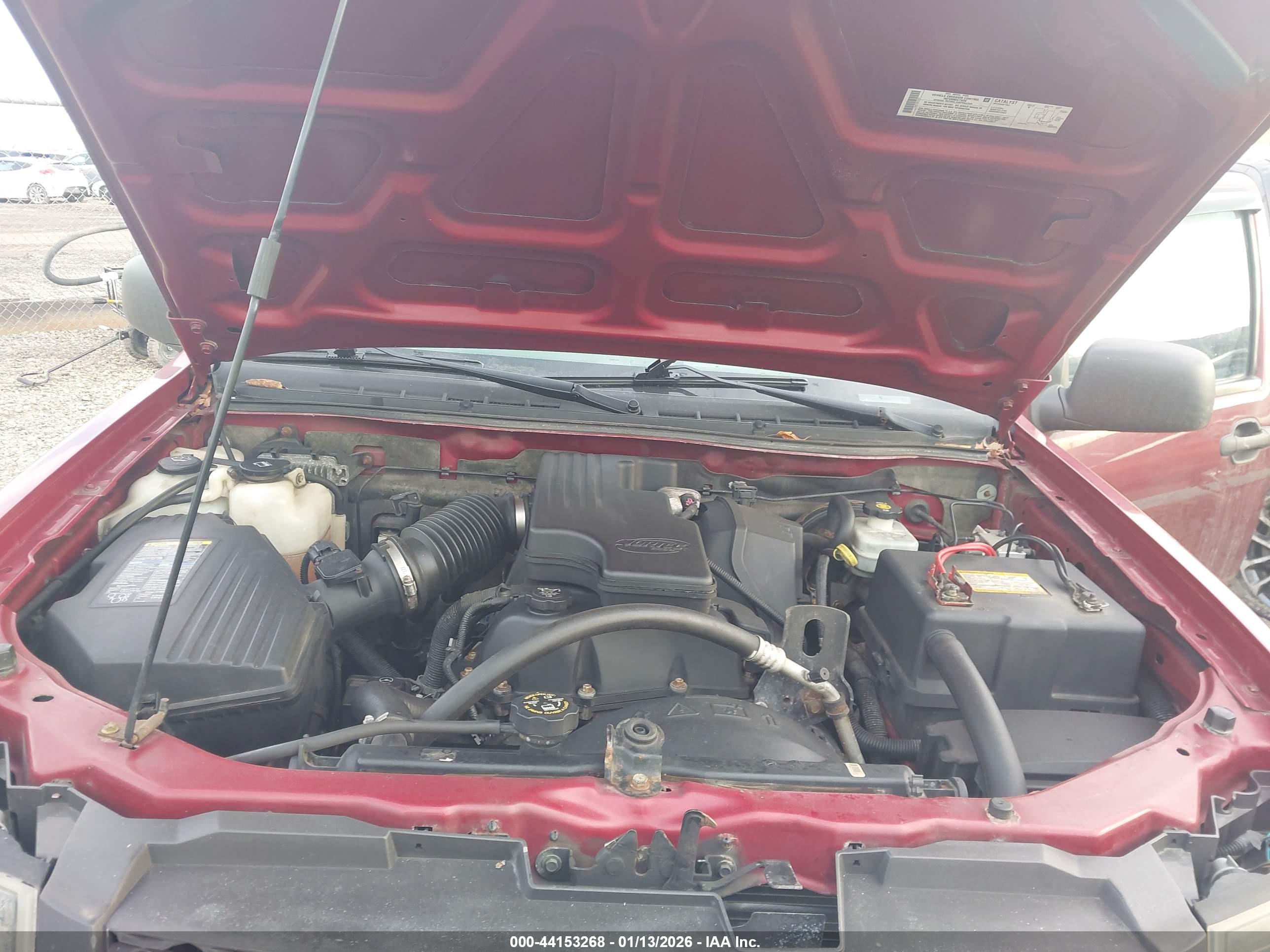 CHEVROLET COLORADO image 10