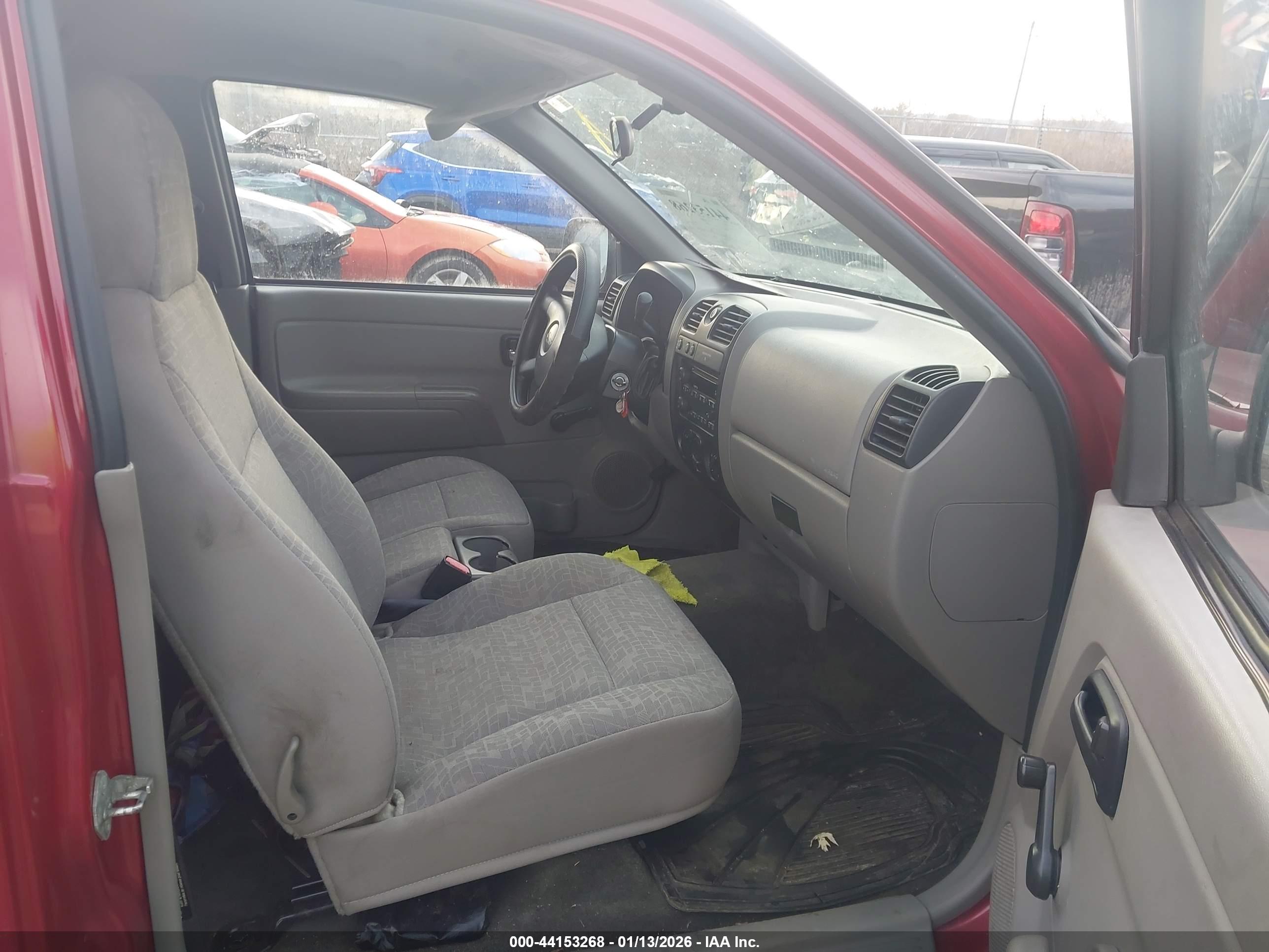 CHEVROLET COLORADO image 5