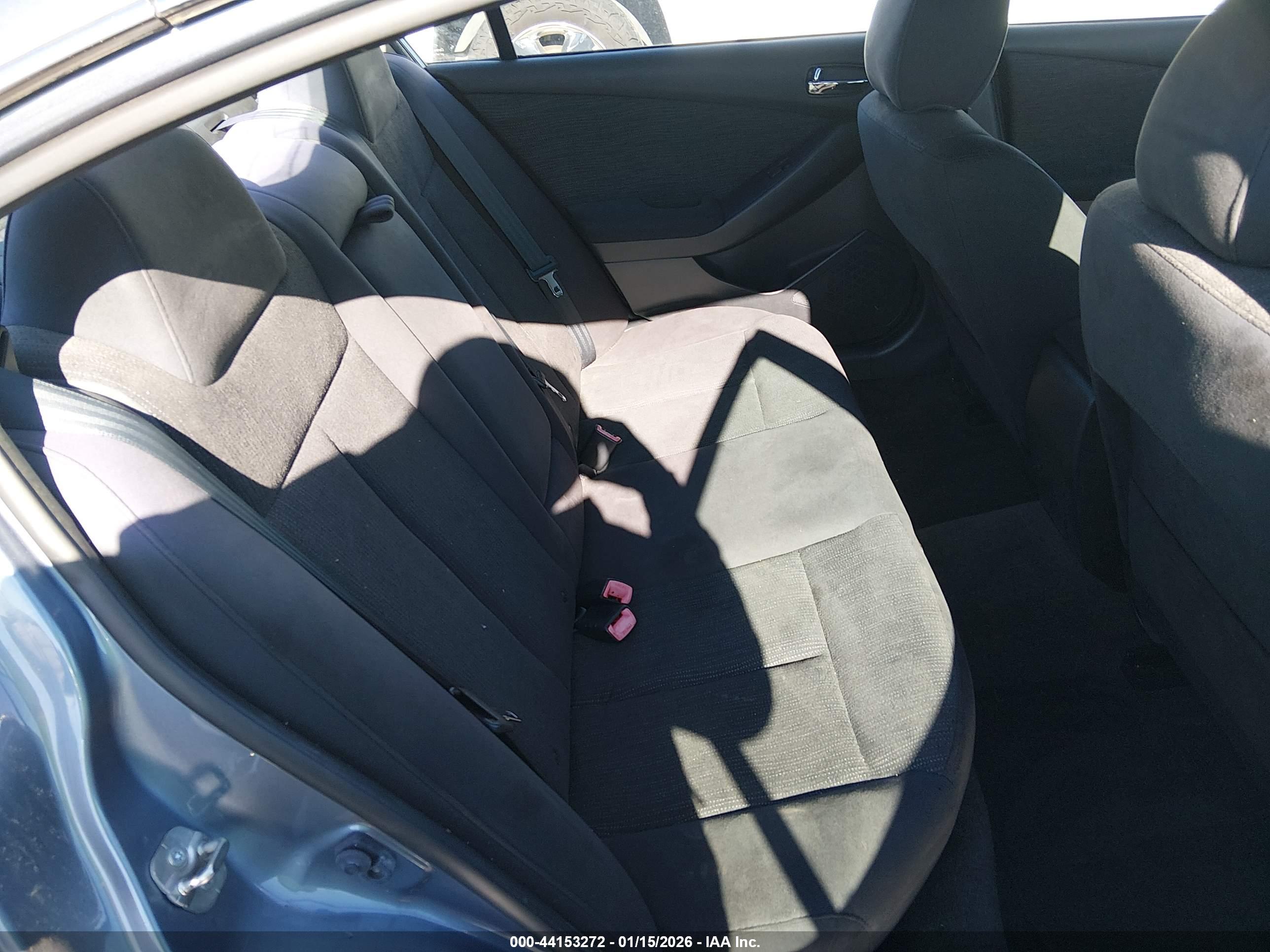 NISSAN ALTIMA image 8
