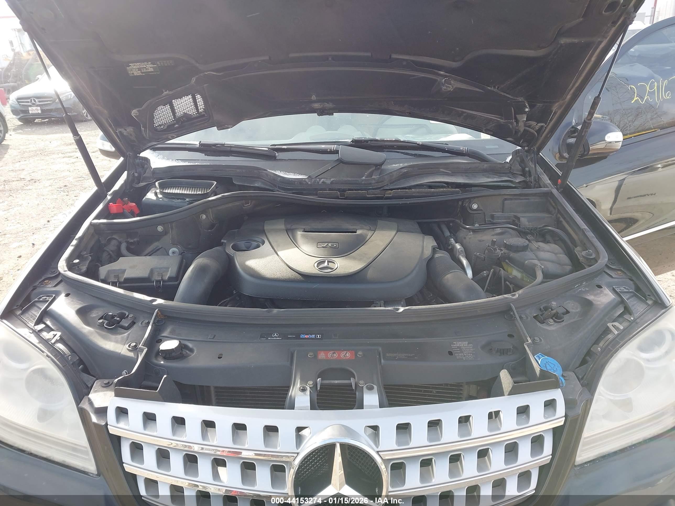 MERCEDES-BENZ ML image 10
