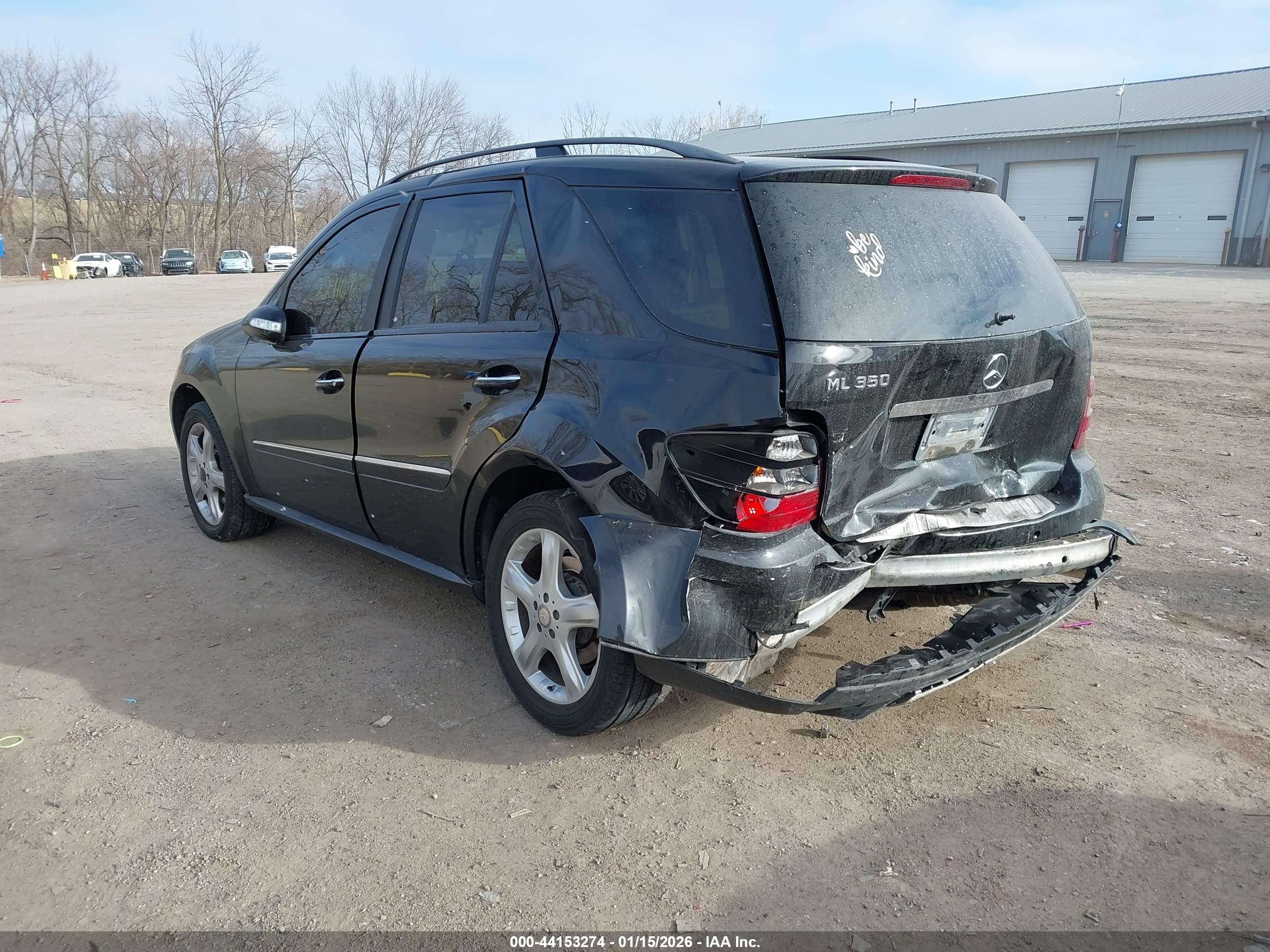 MERCEDES-BENZ ML image 3