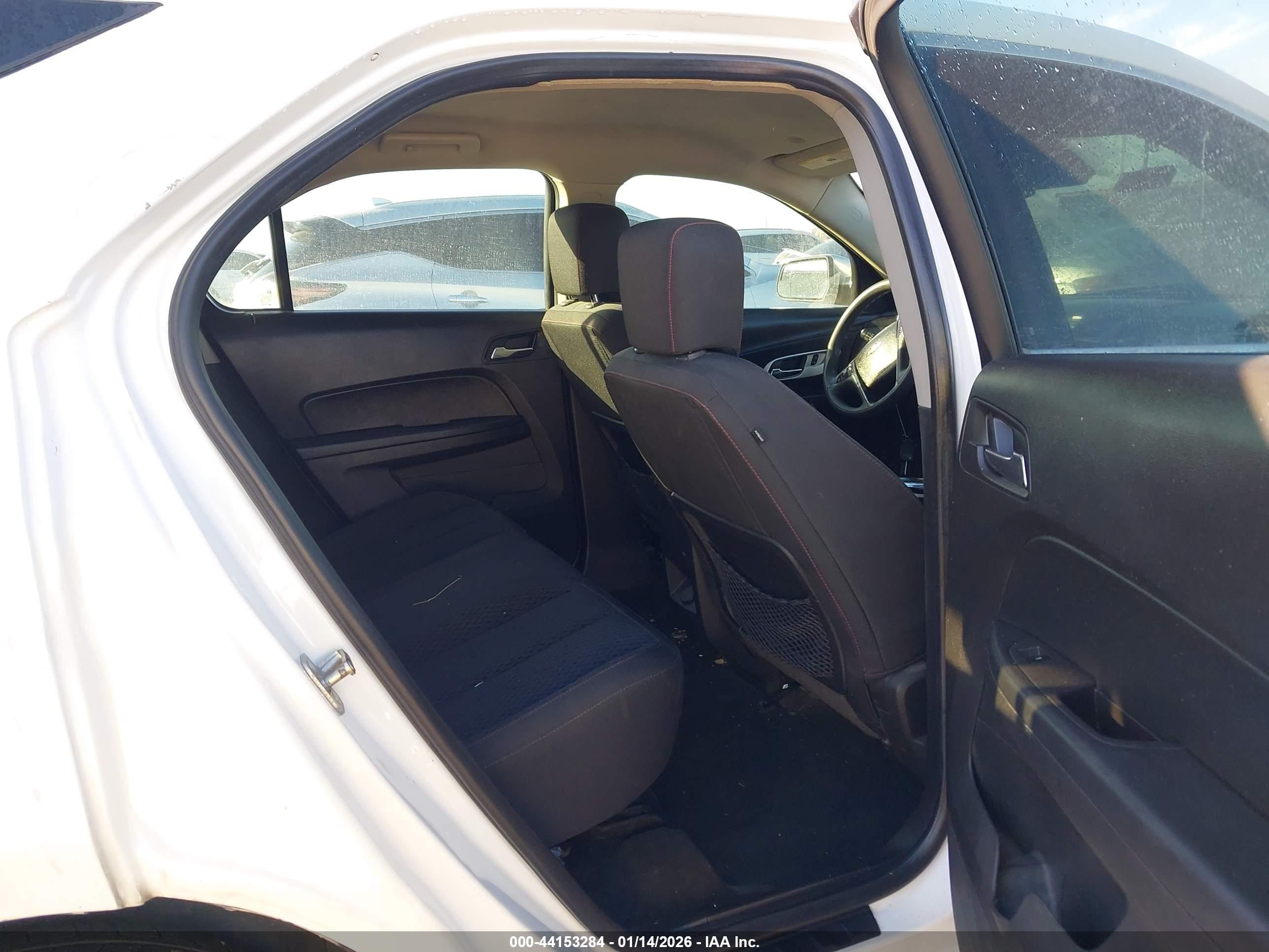 CHEVROLET EQUINOX image 8