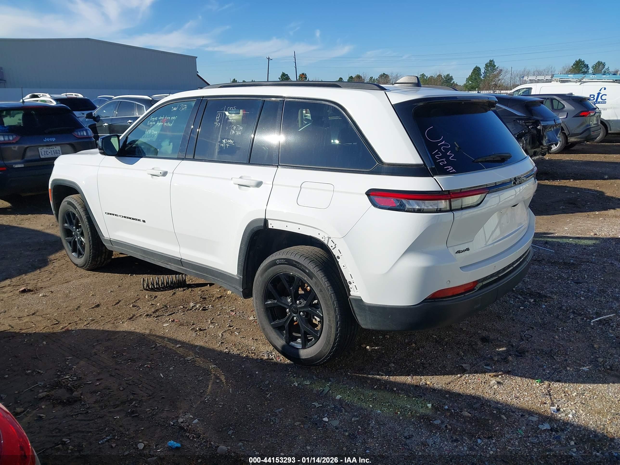 JEEP GRAND image 3