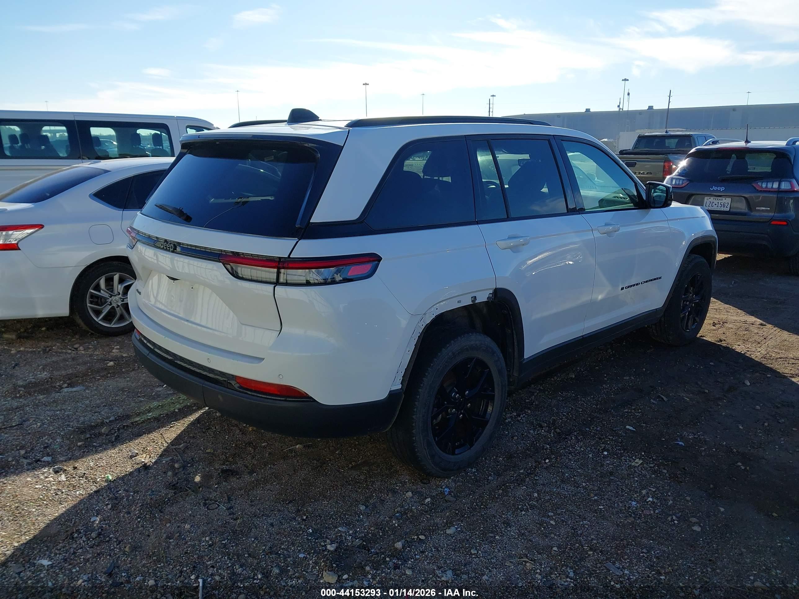 JEEP GRAND image 4