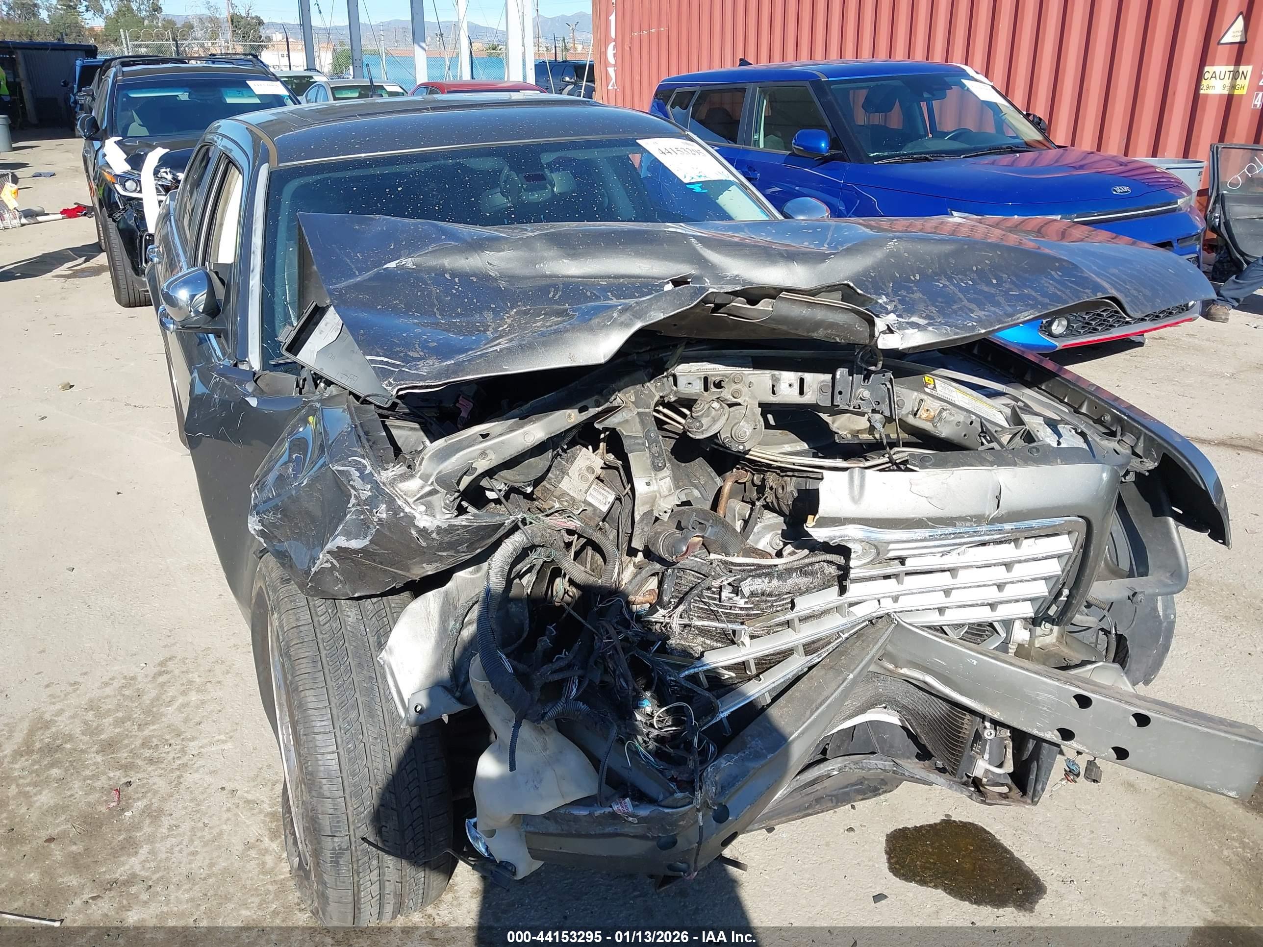CHRYSLER 300C image 6