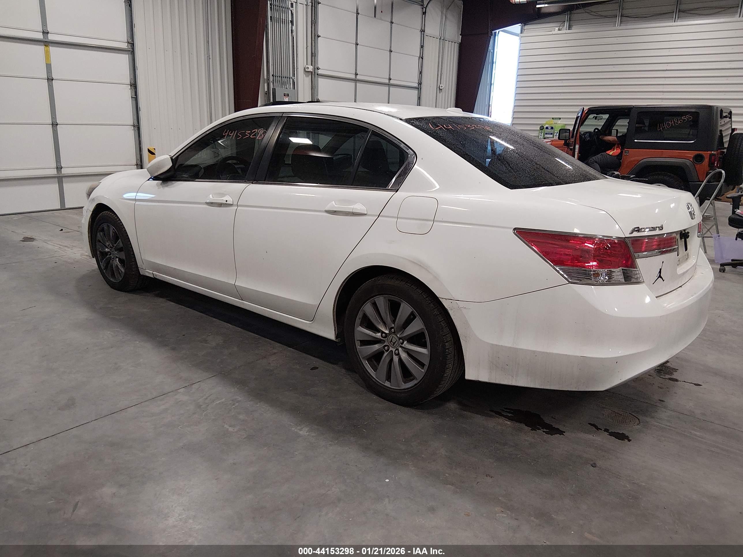 HONDA ACCORD image 3