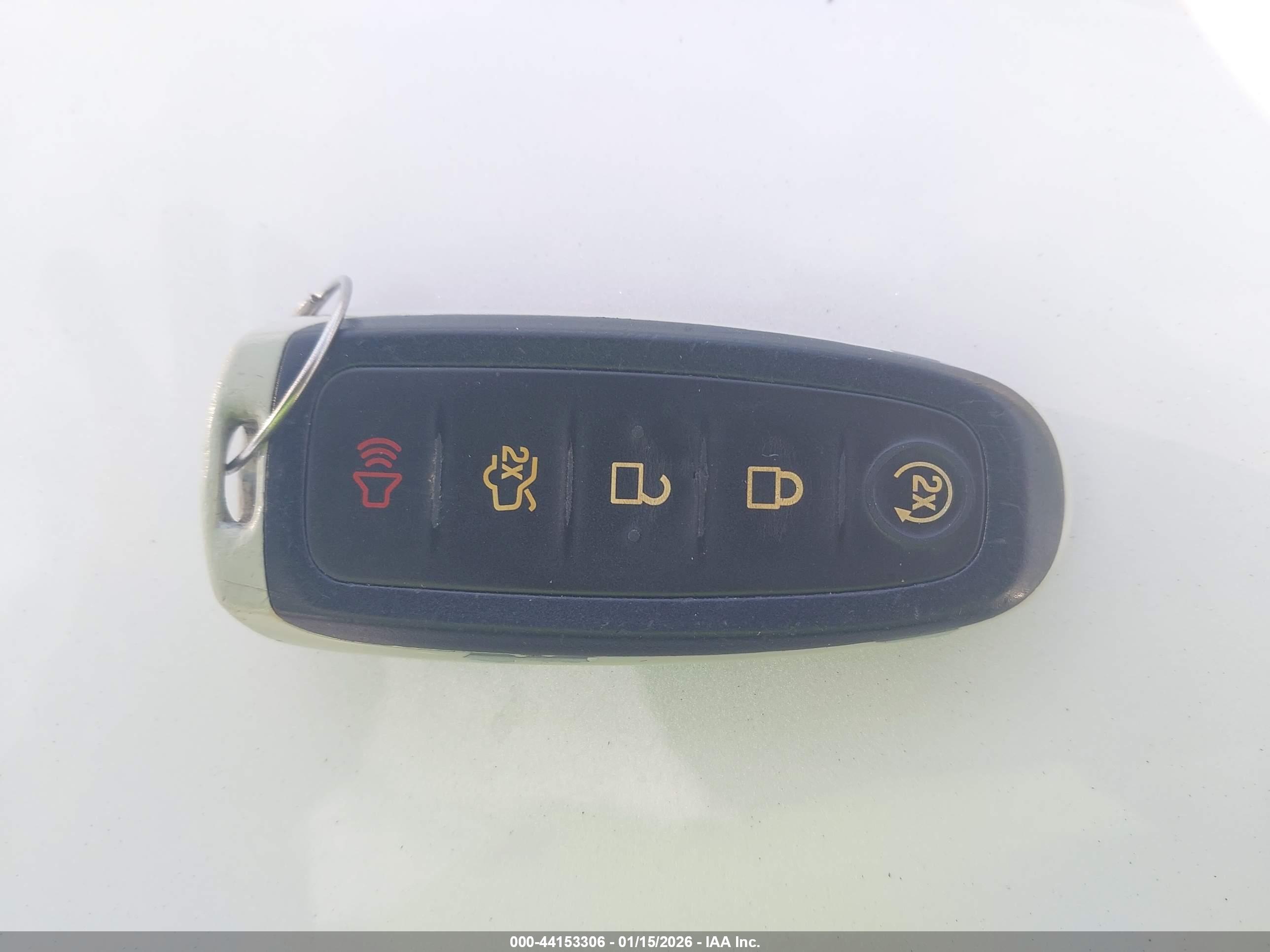 LINCOLN MKS image 11