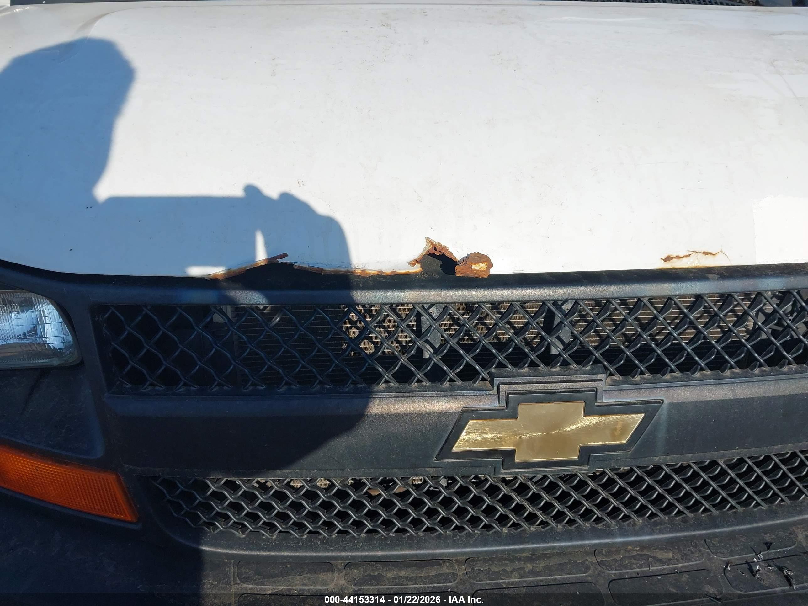 CHEVROLET EXPRESS image 6