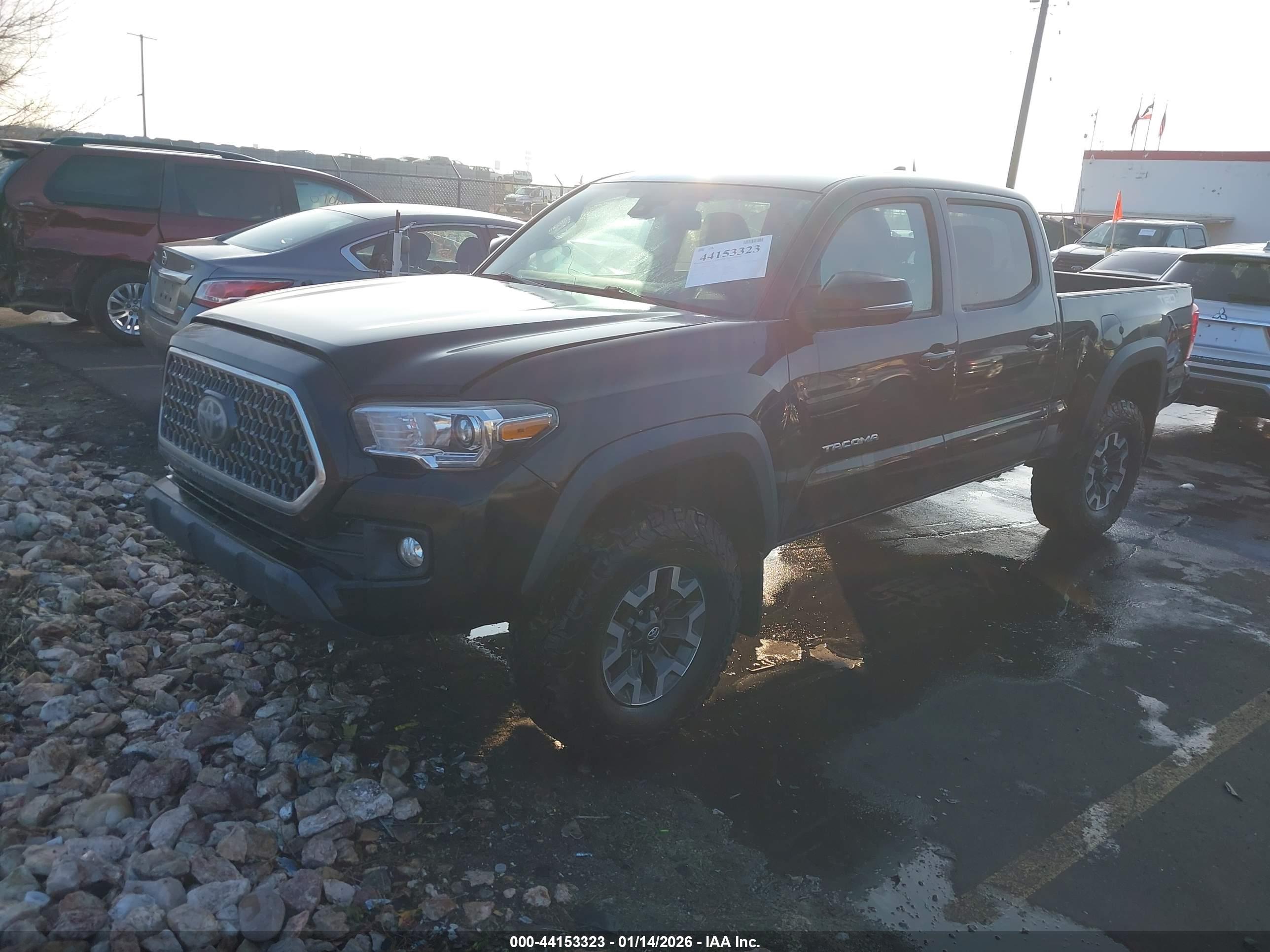 TOYOTA TACOMA image 2