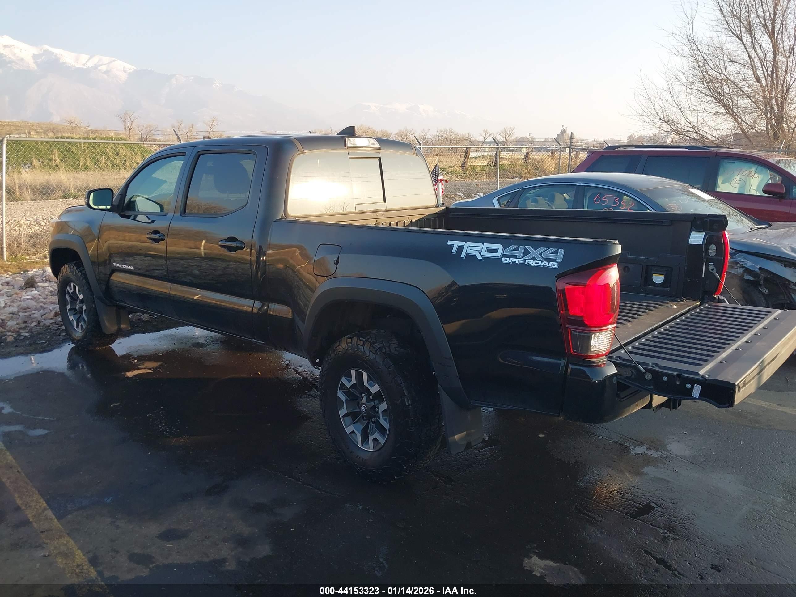 TOYOTA TACOMA image 3