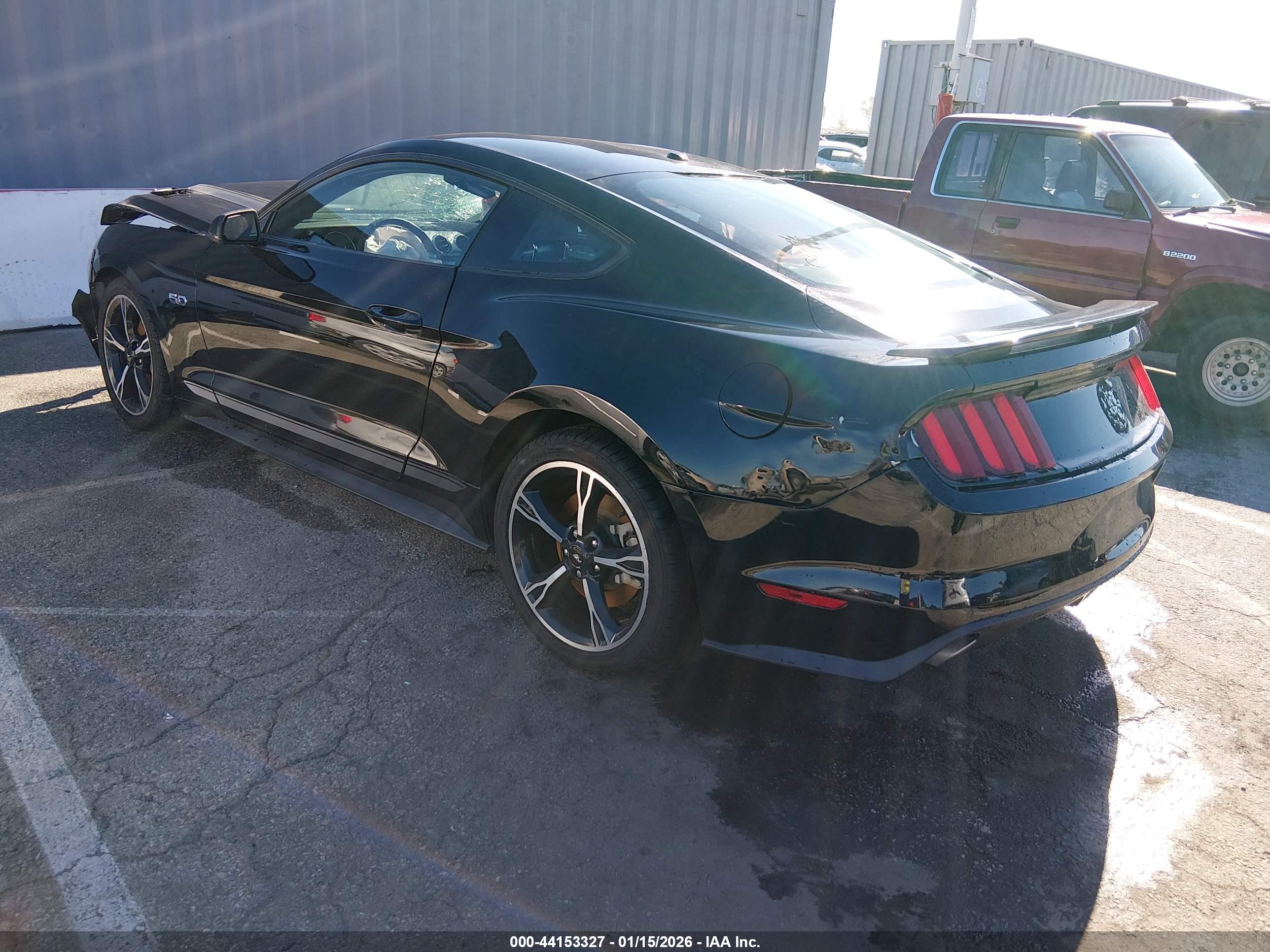FORD MUSTANG image 3