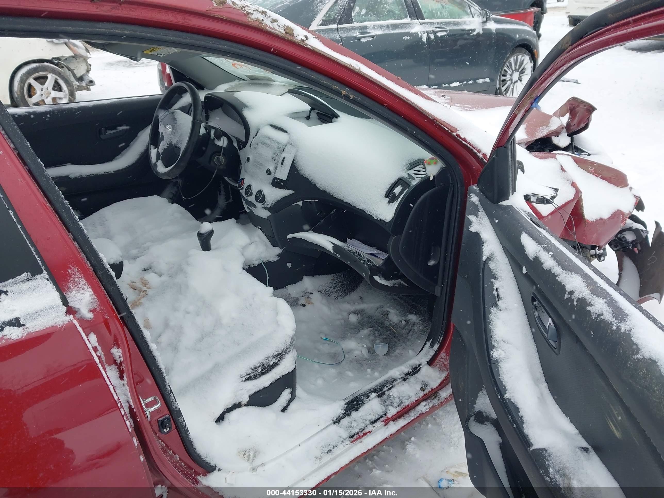 HYUNDAI ELANTRA image 5