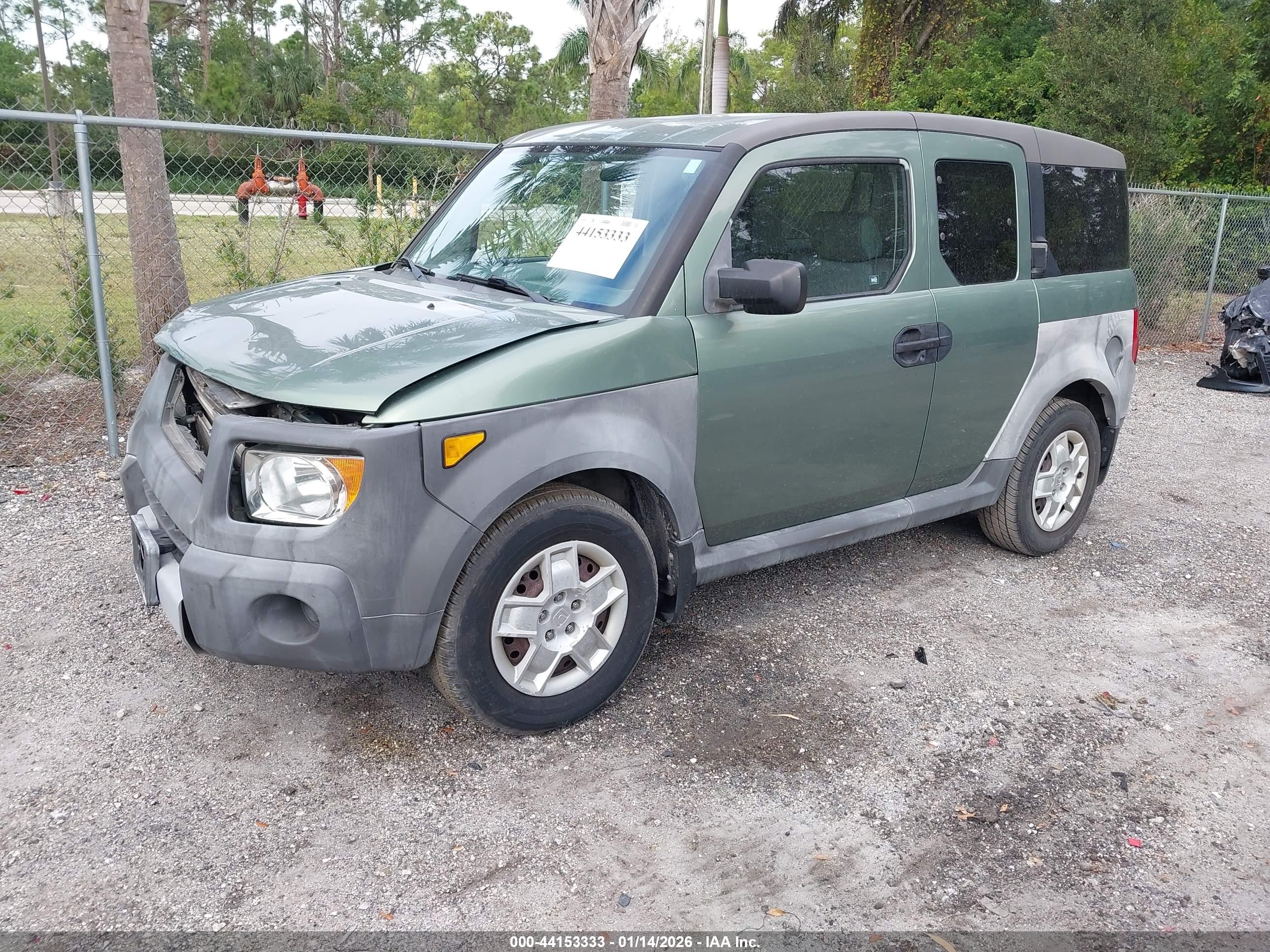 HONDA ELEMENT image 2