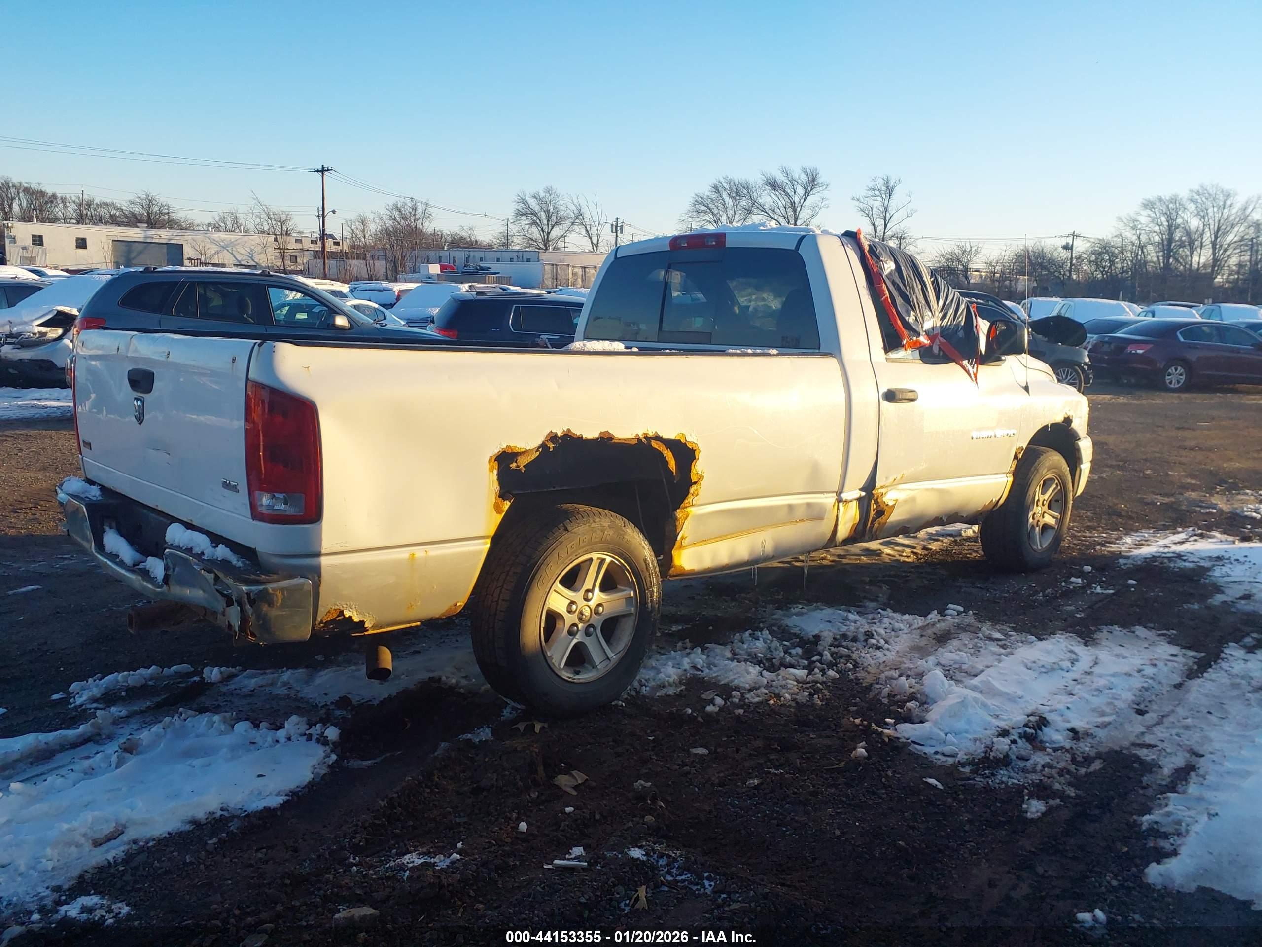 DODGE RAM image 4