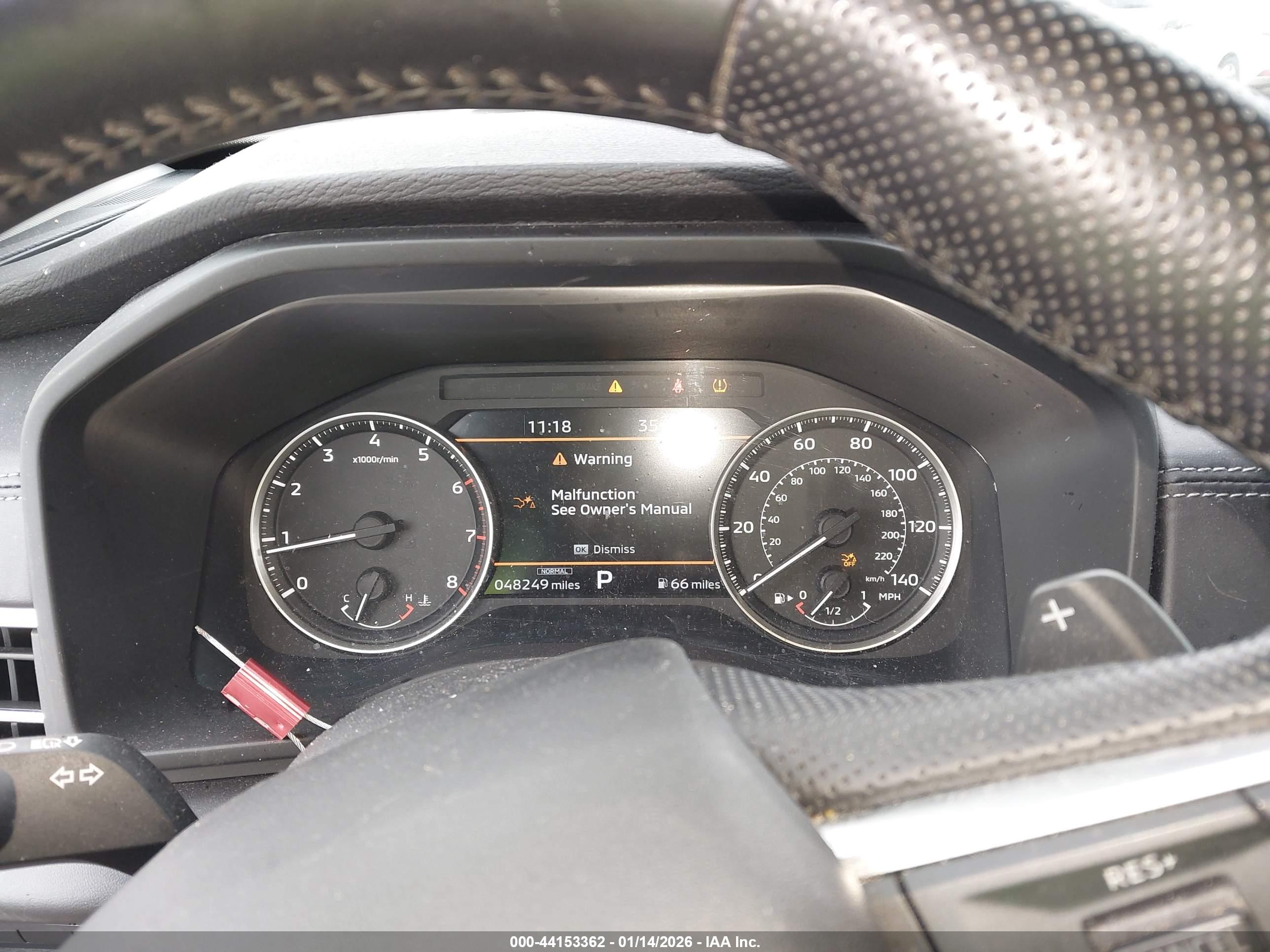 MITSUBISHI OUTLANDER image 7