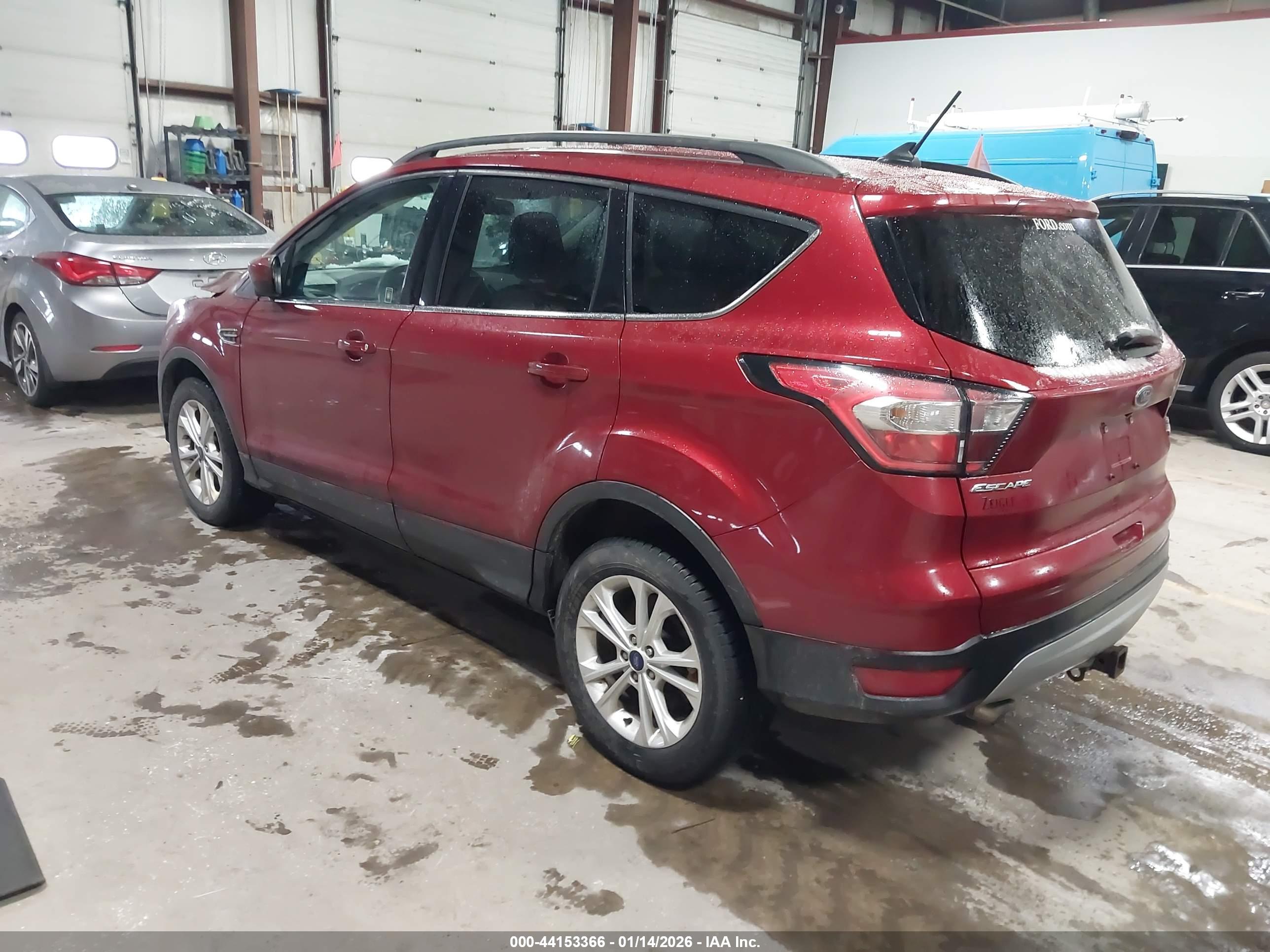 FORD ESCAPE image 3