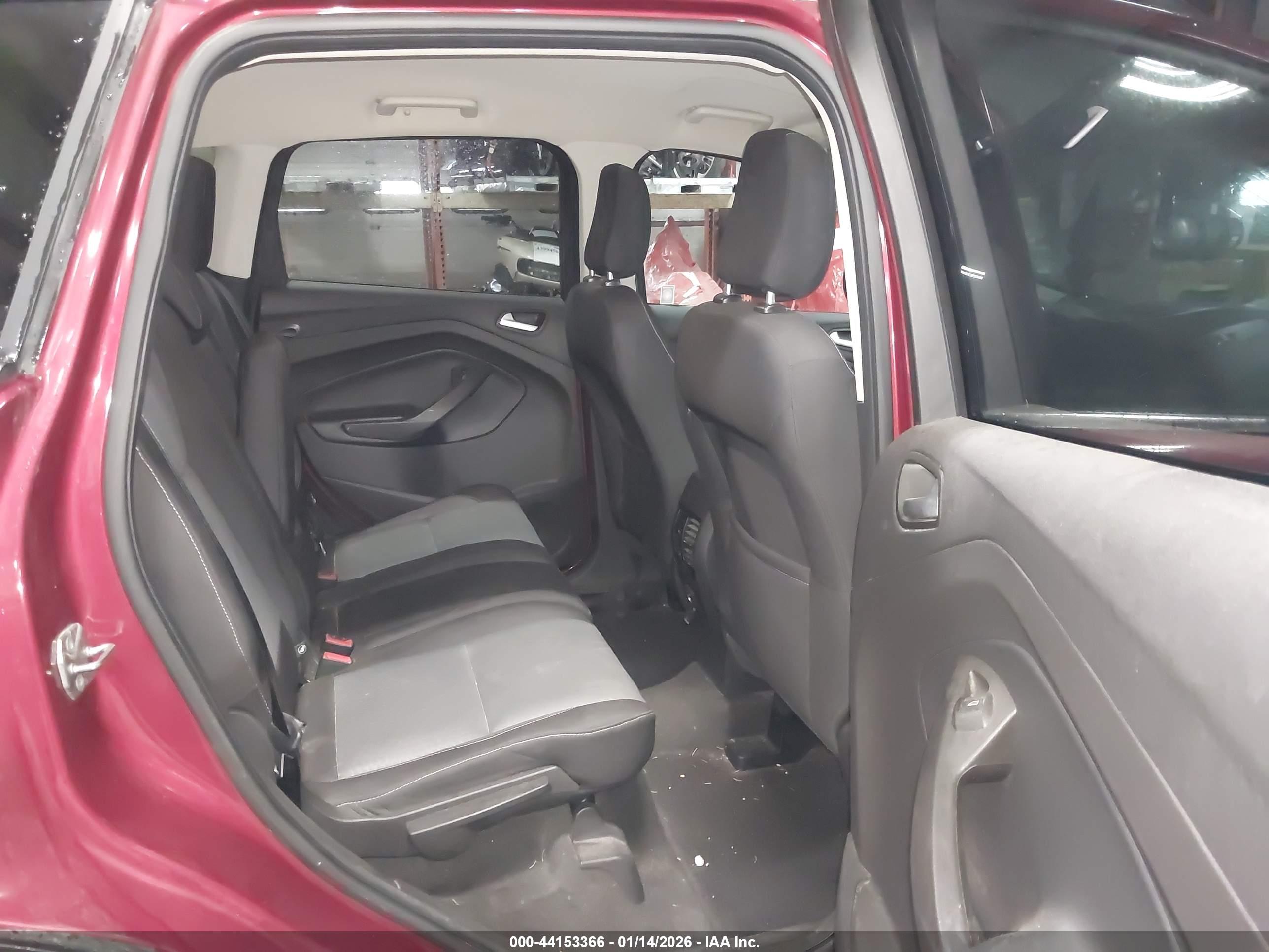 FORD ESCAPE image 8