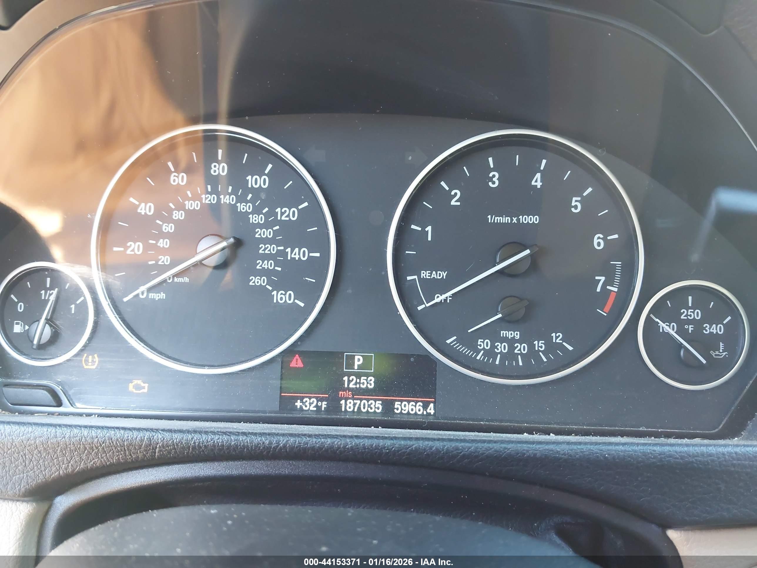BMW 328I image 7