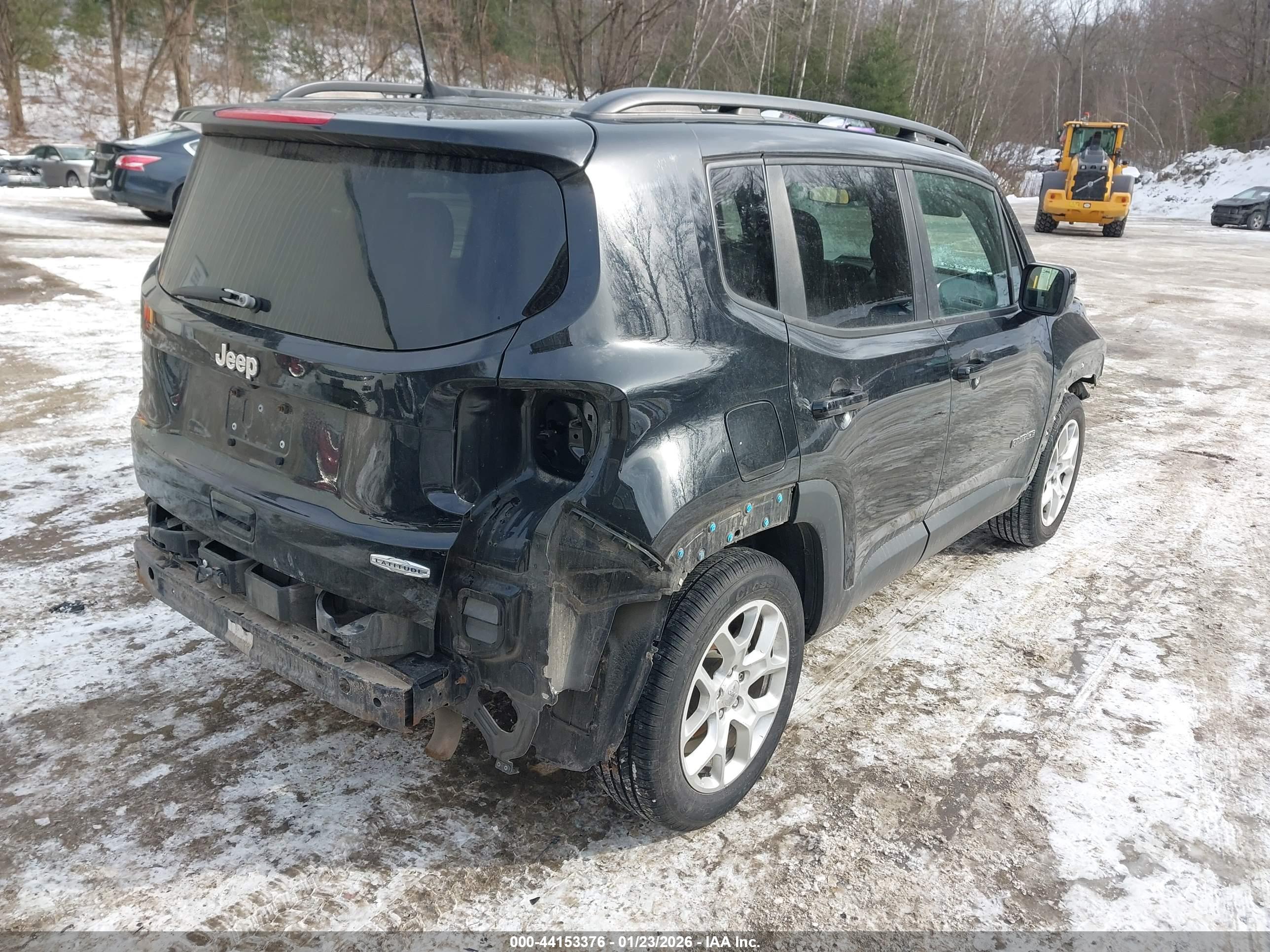JEEP RENEGADE image 4