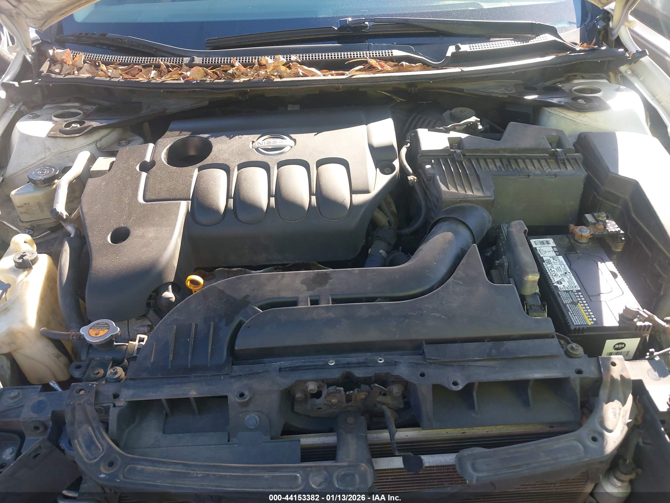 NISSAN ALTIMA image 10