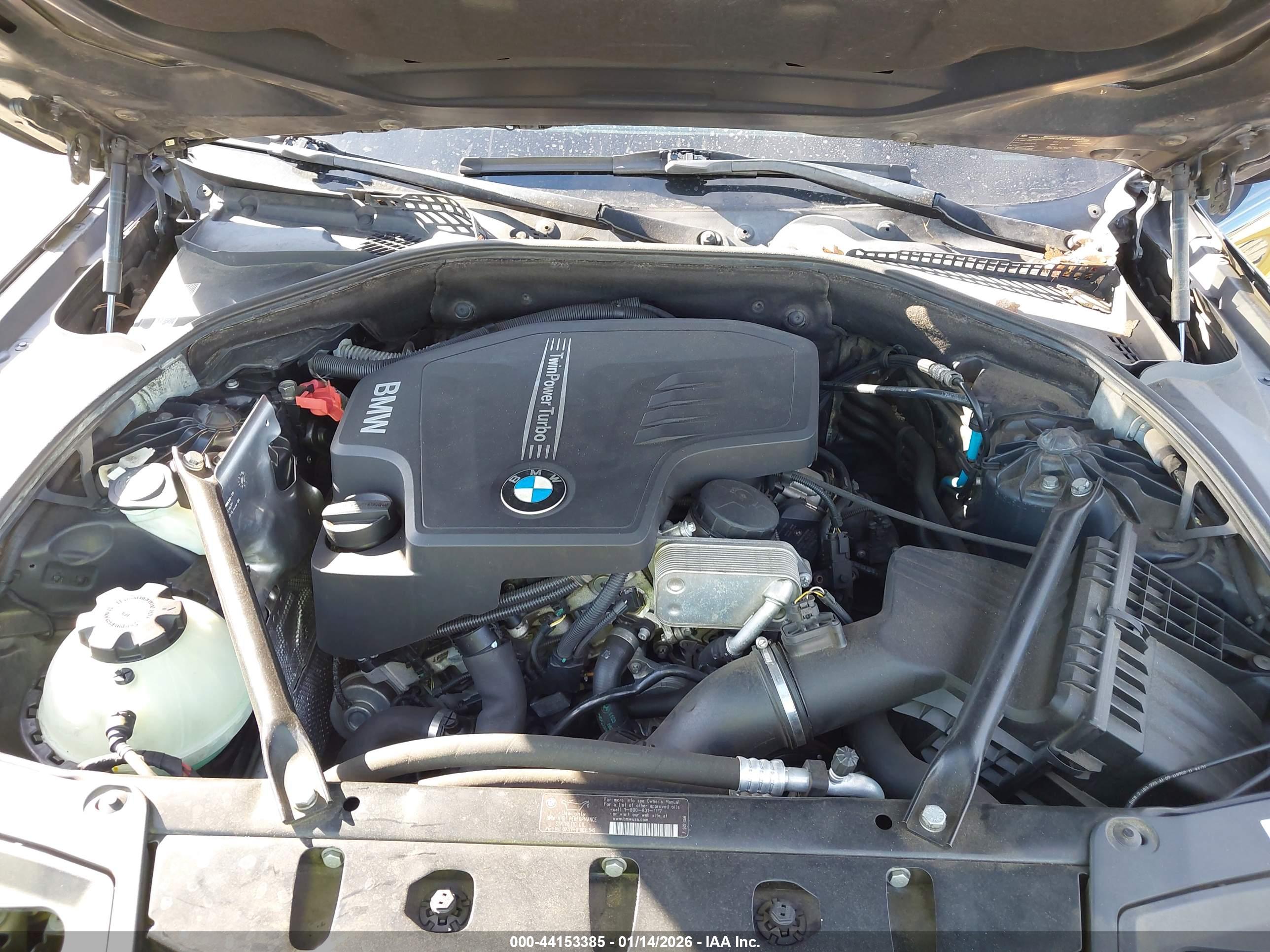 BMW 528I image 10