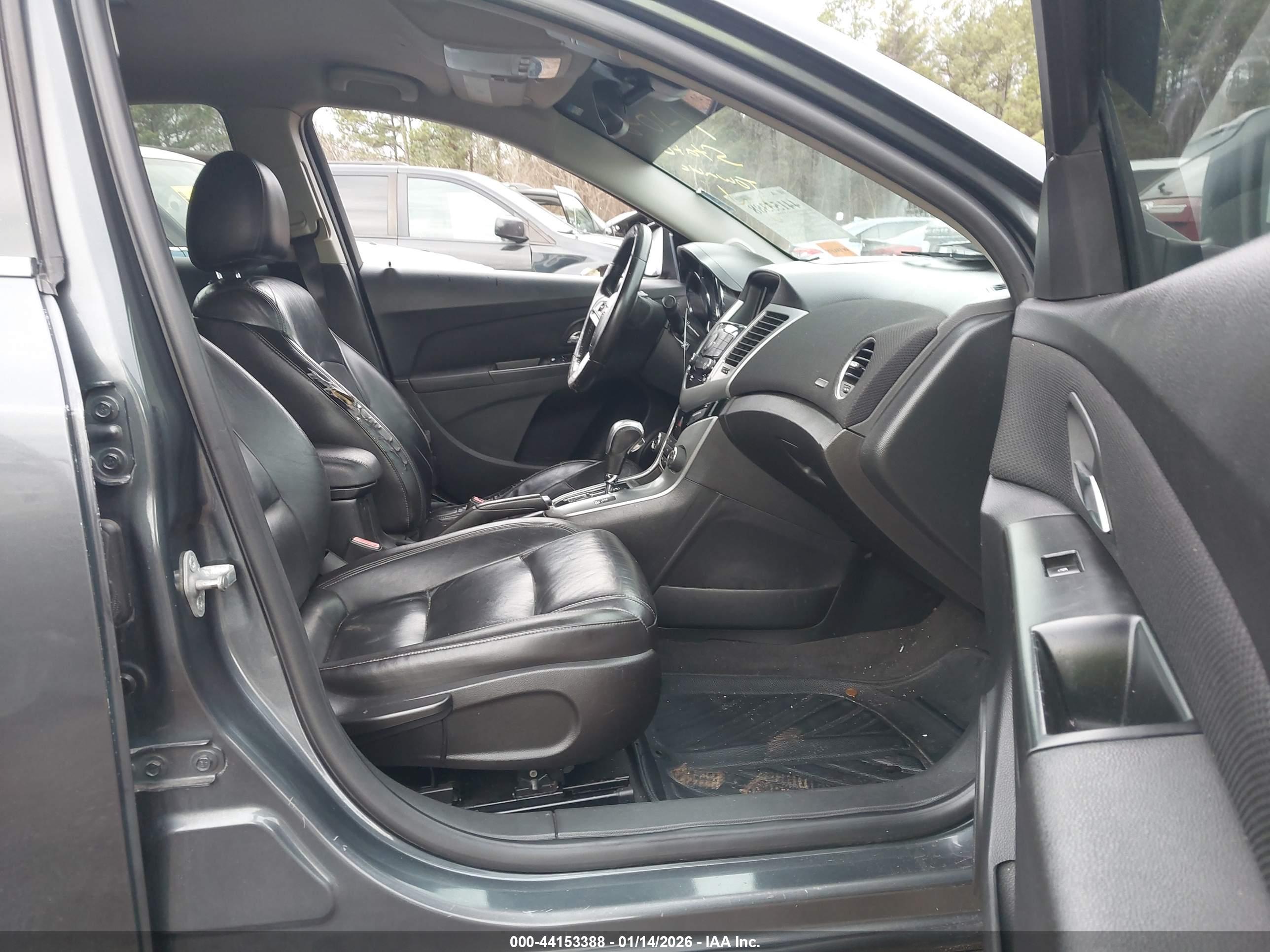 CHEVROLET CRUZE image 5