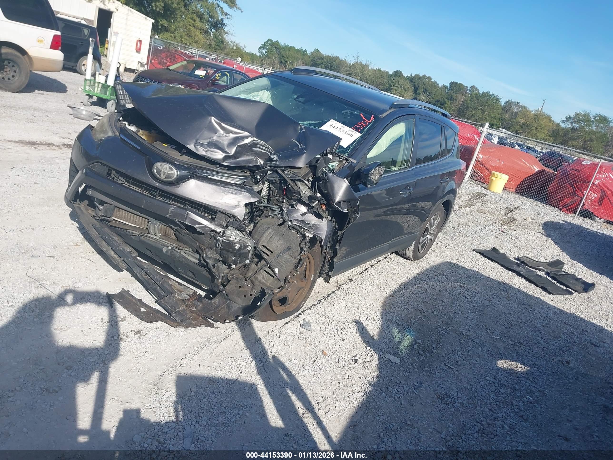 TOYOTA RAV4 image 2