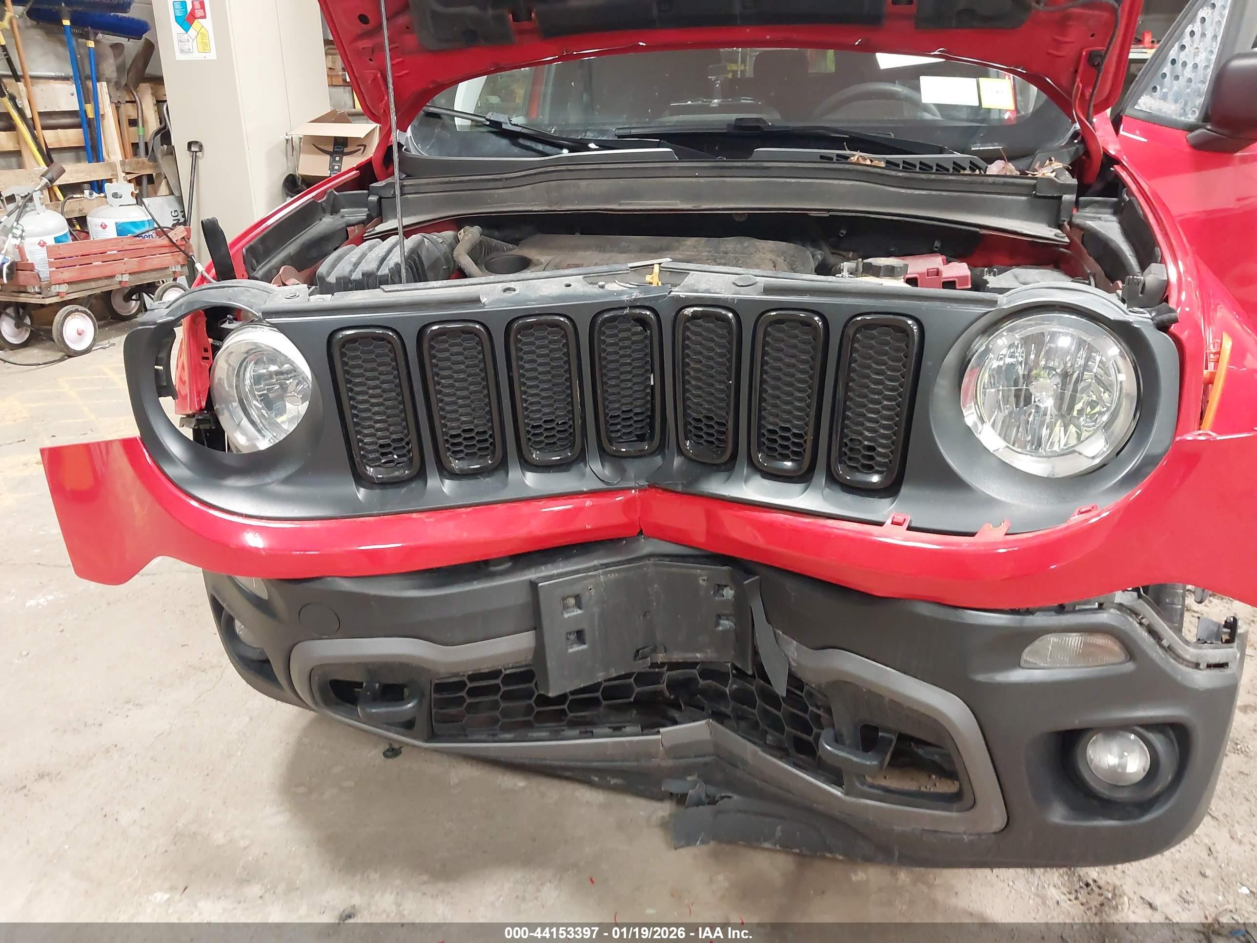 JEEP RENEGADE image 6