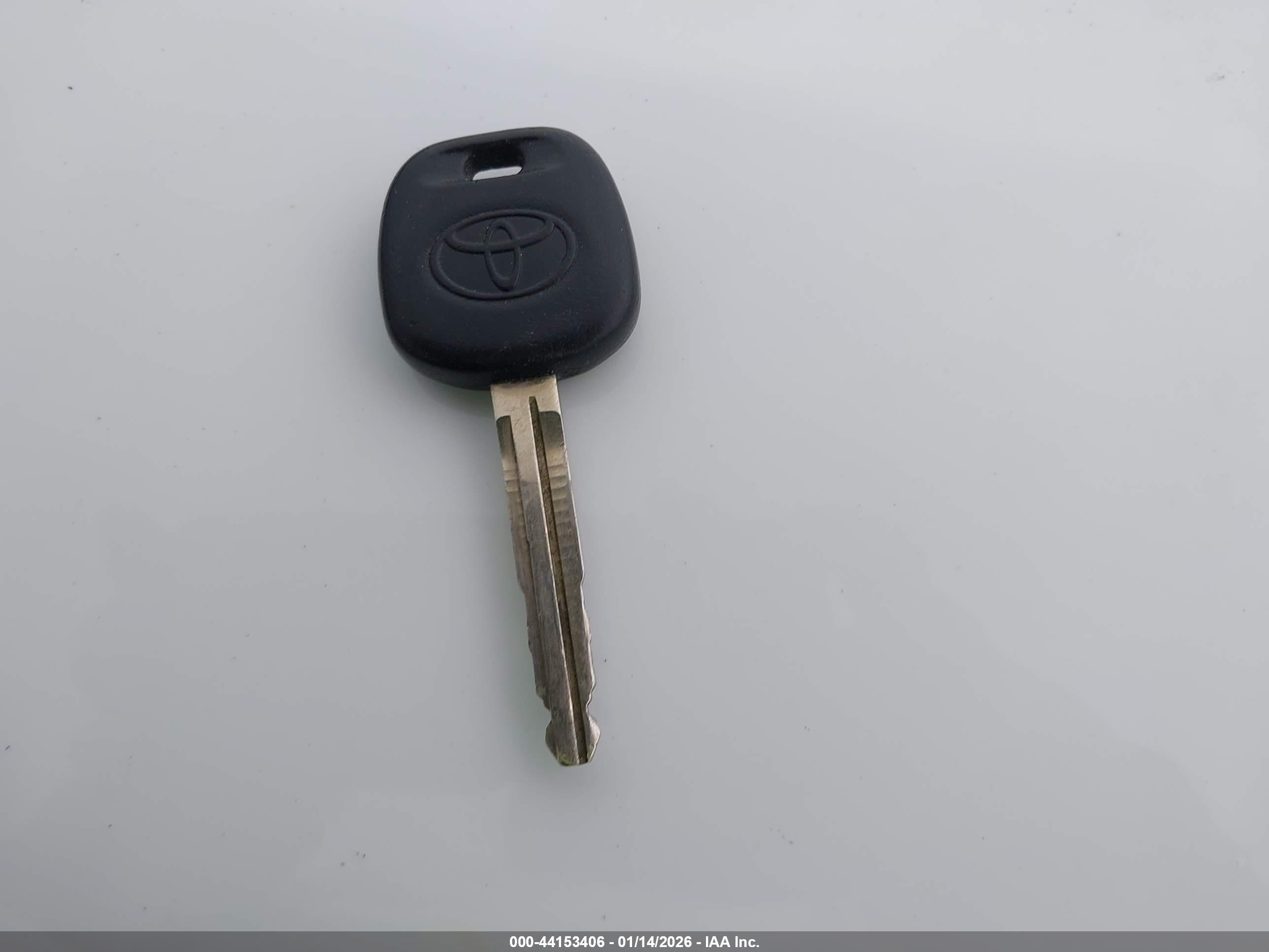 TOYOTA CAMRY image 11