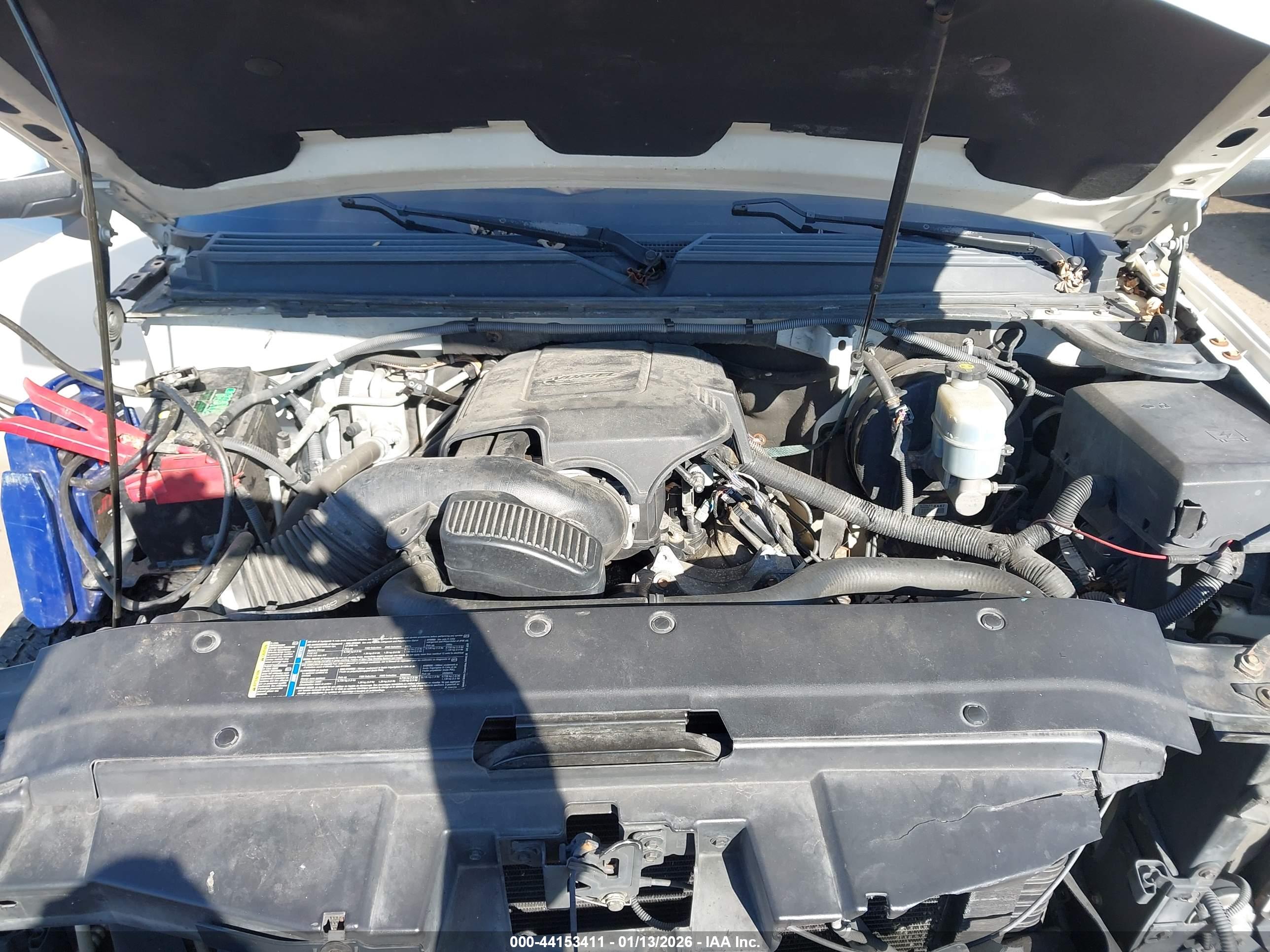 CHEVROLET TAHOE image 10