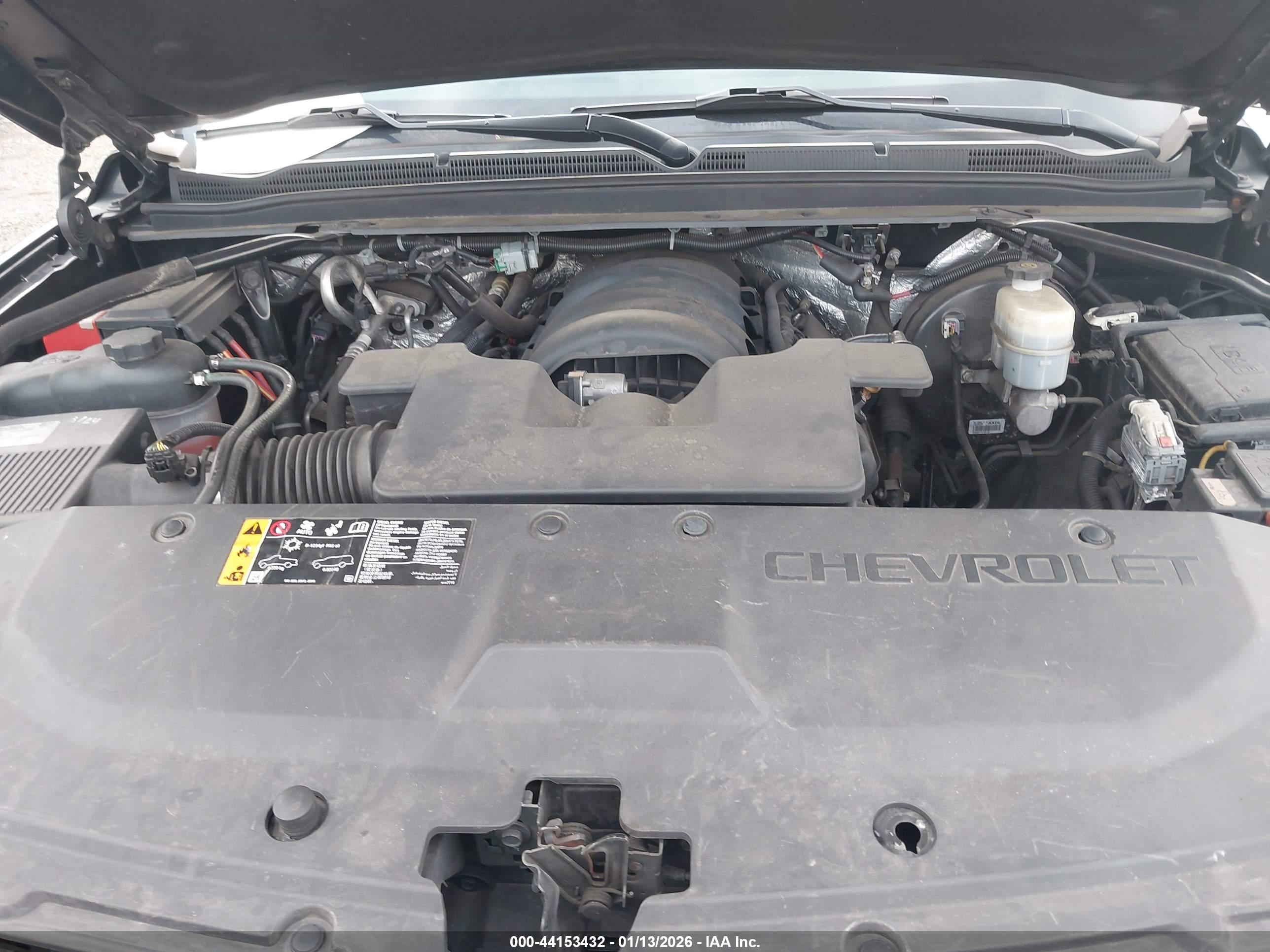 CHEVROLET TAHOE image 10