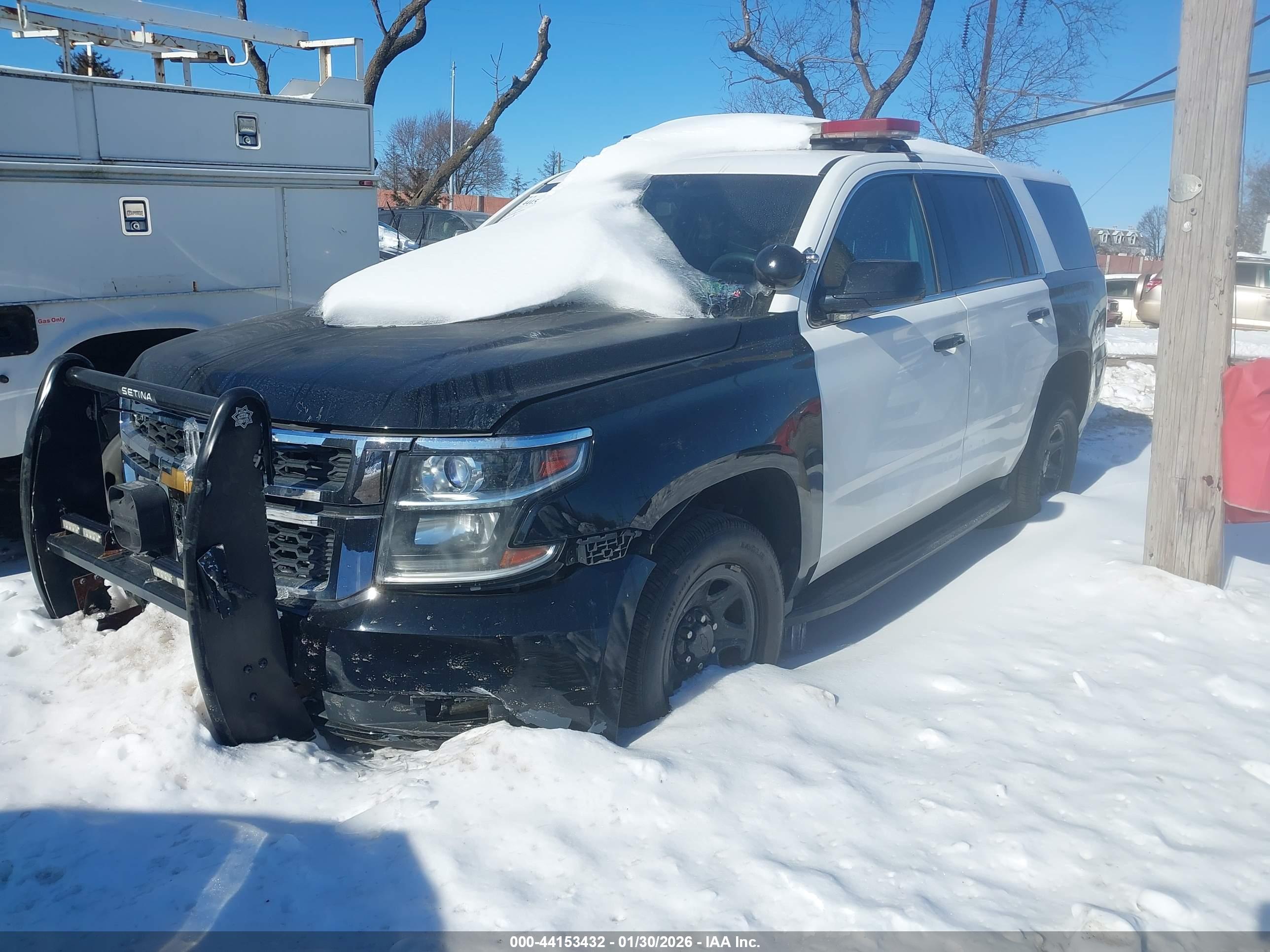 CHEVROLET TAHOE image 2