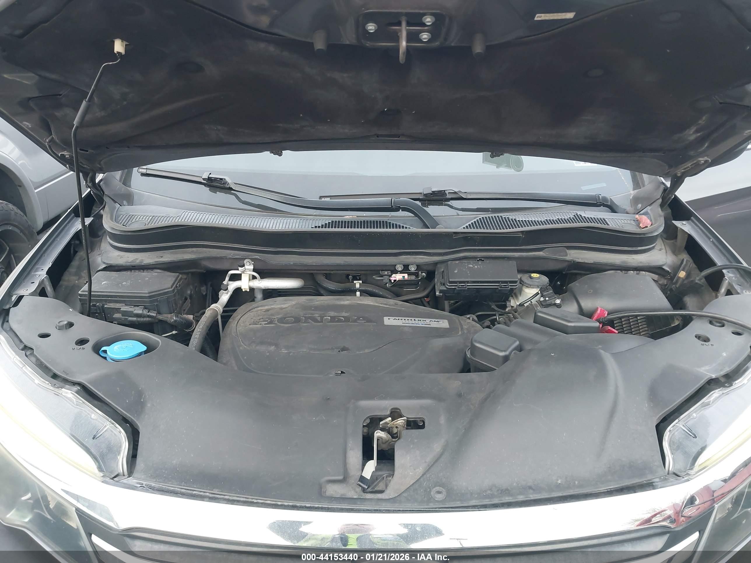 HONDA PILOT image 10
