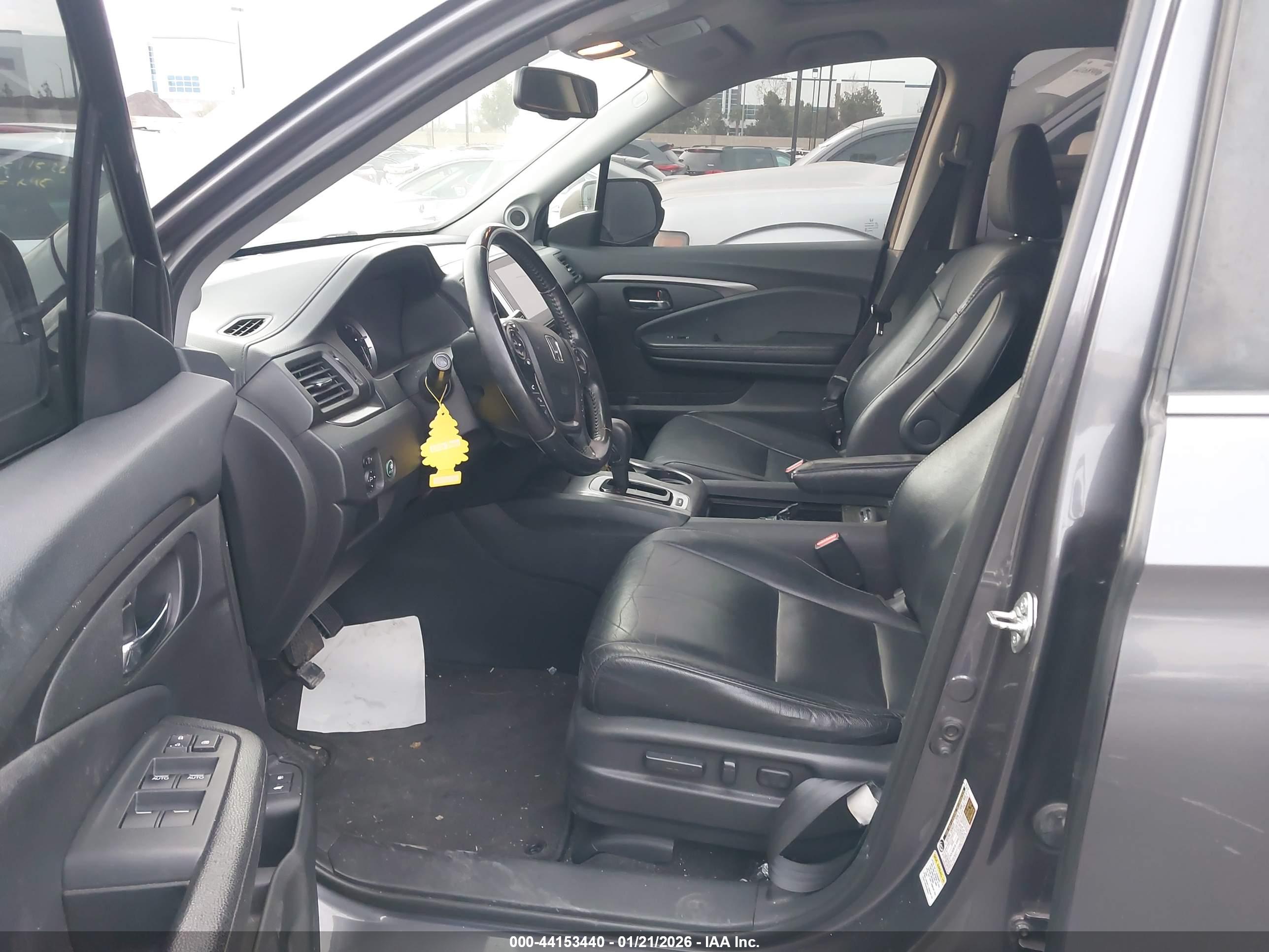 HONDA PILOT image 5