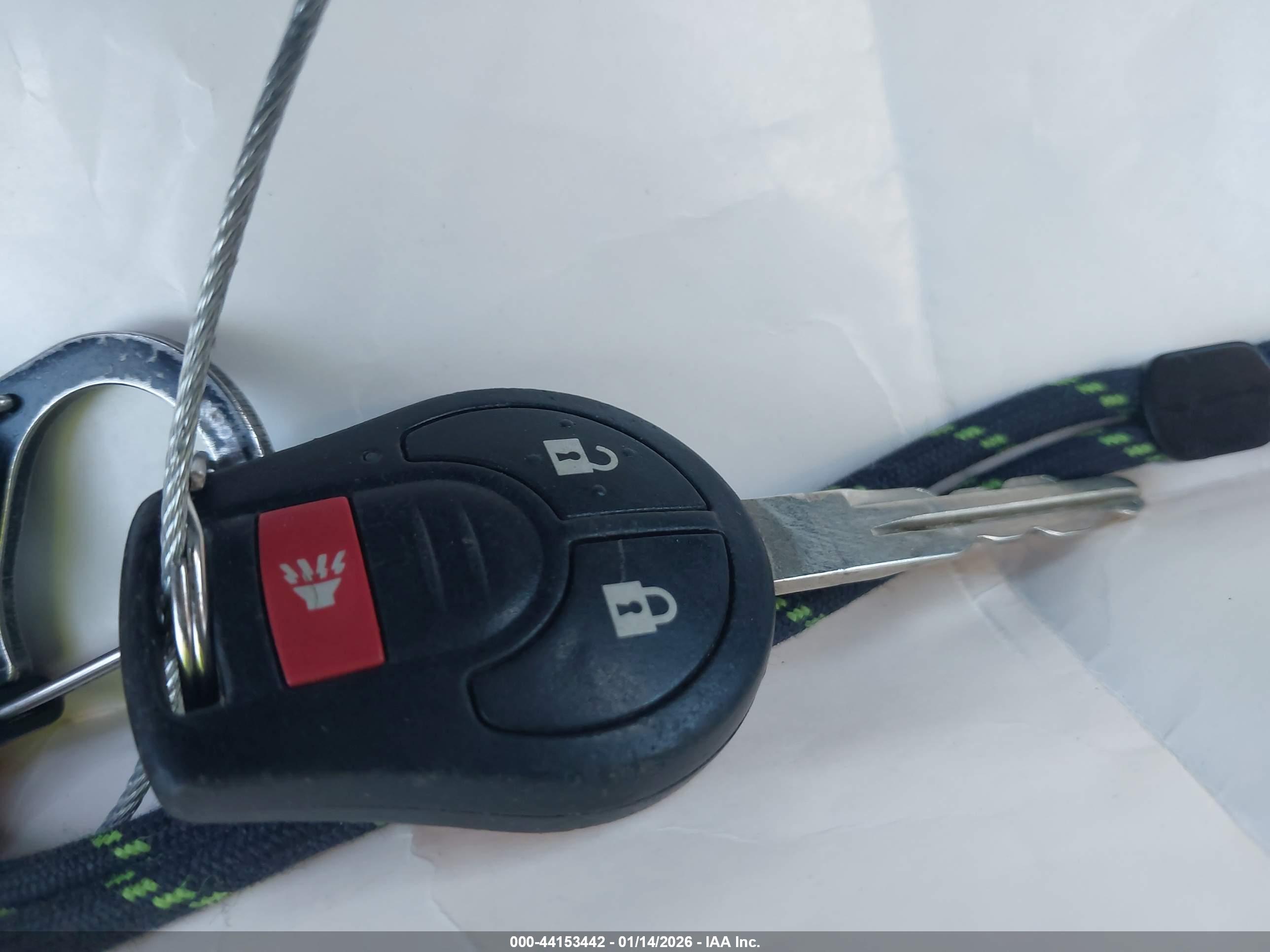 NISSAN ROGUE image 11