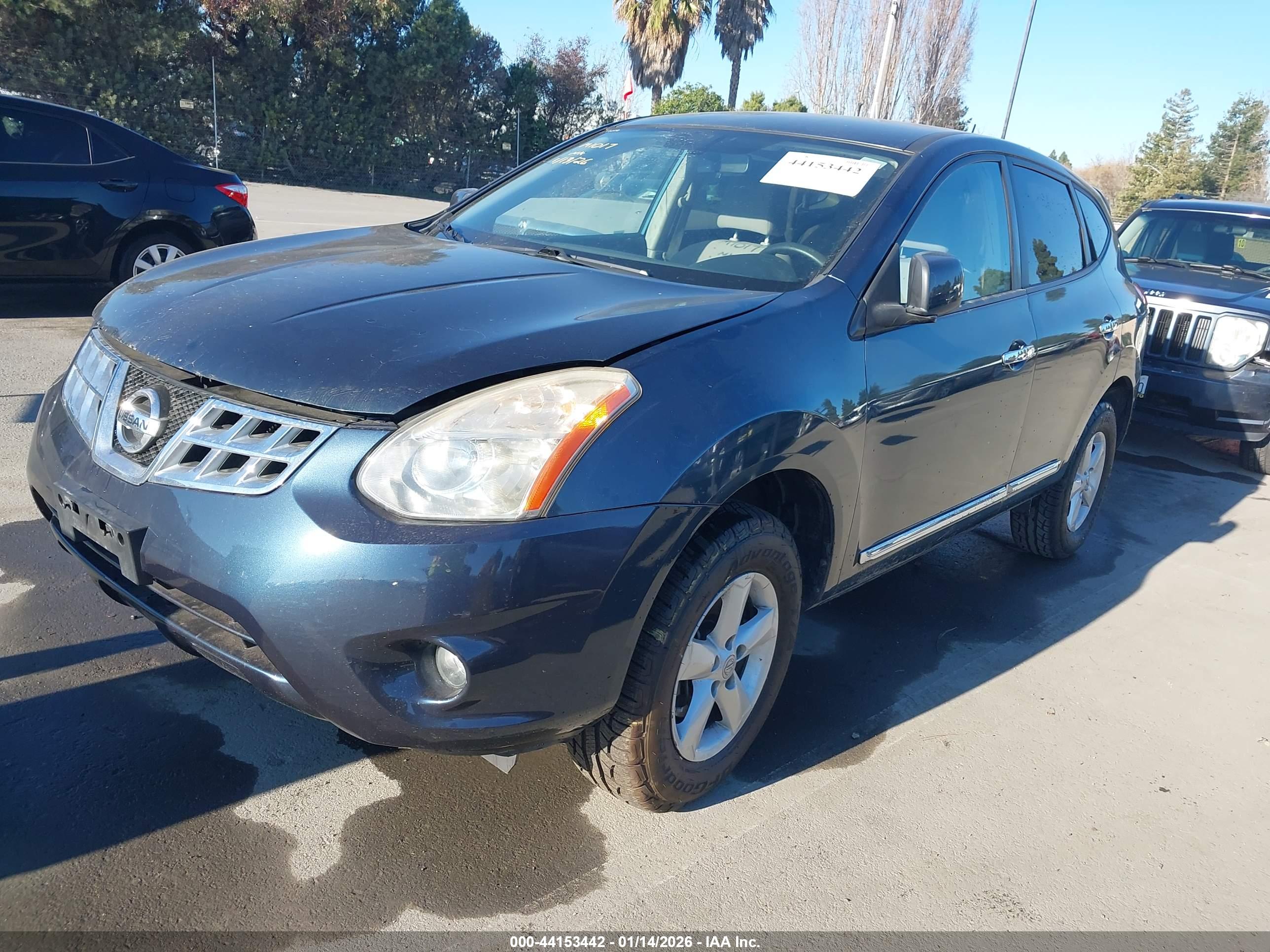 NISSAN ROGUE image 2