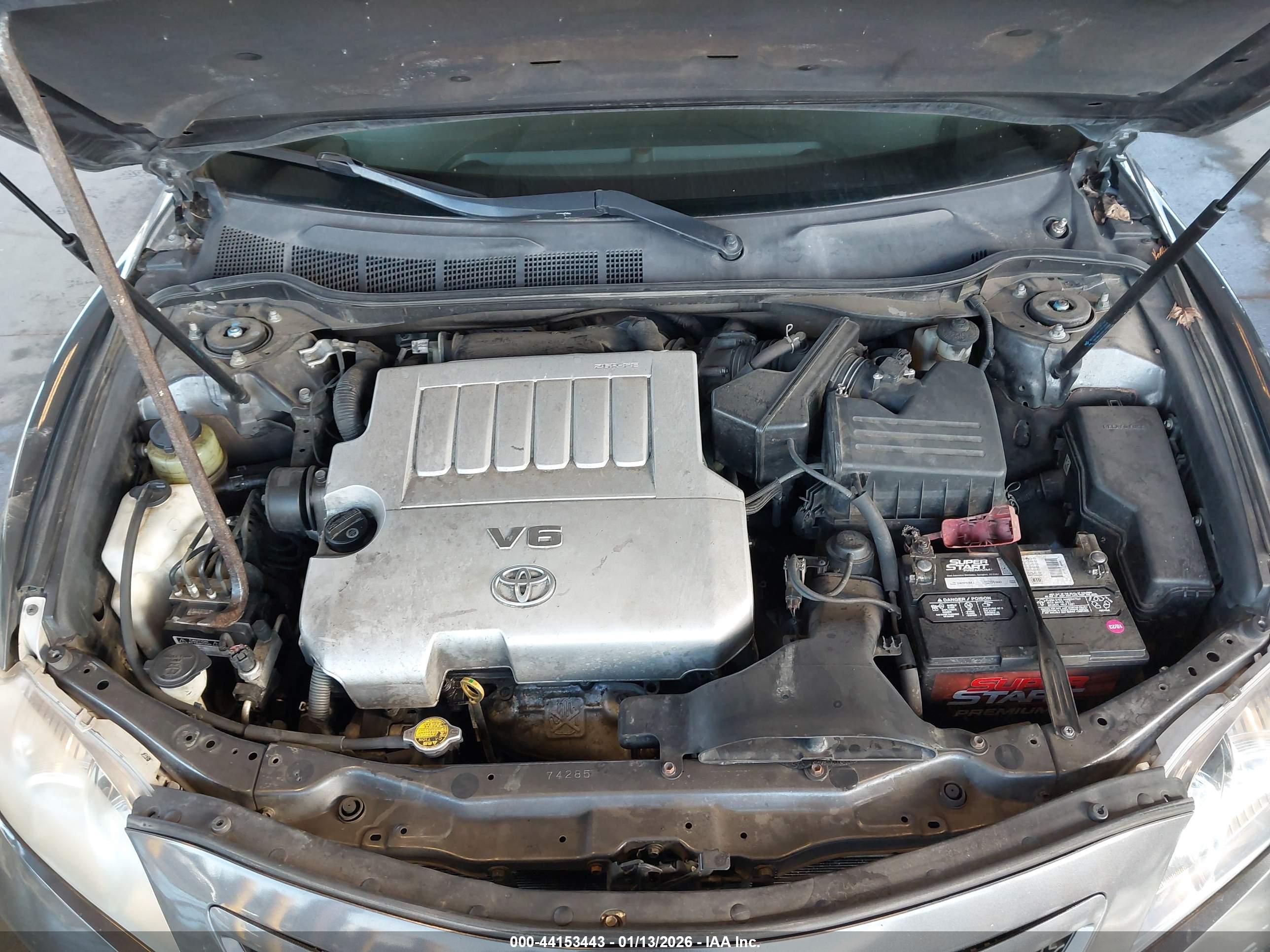 TOYOTA CAMRY image 10