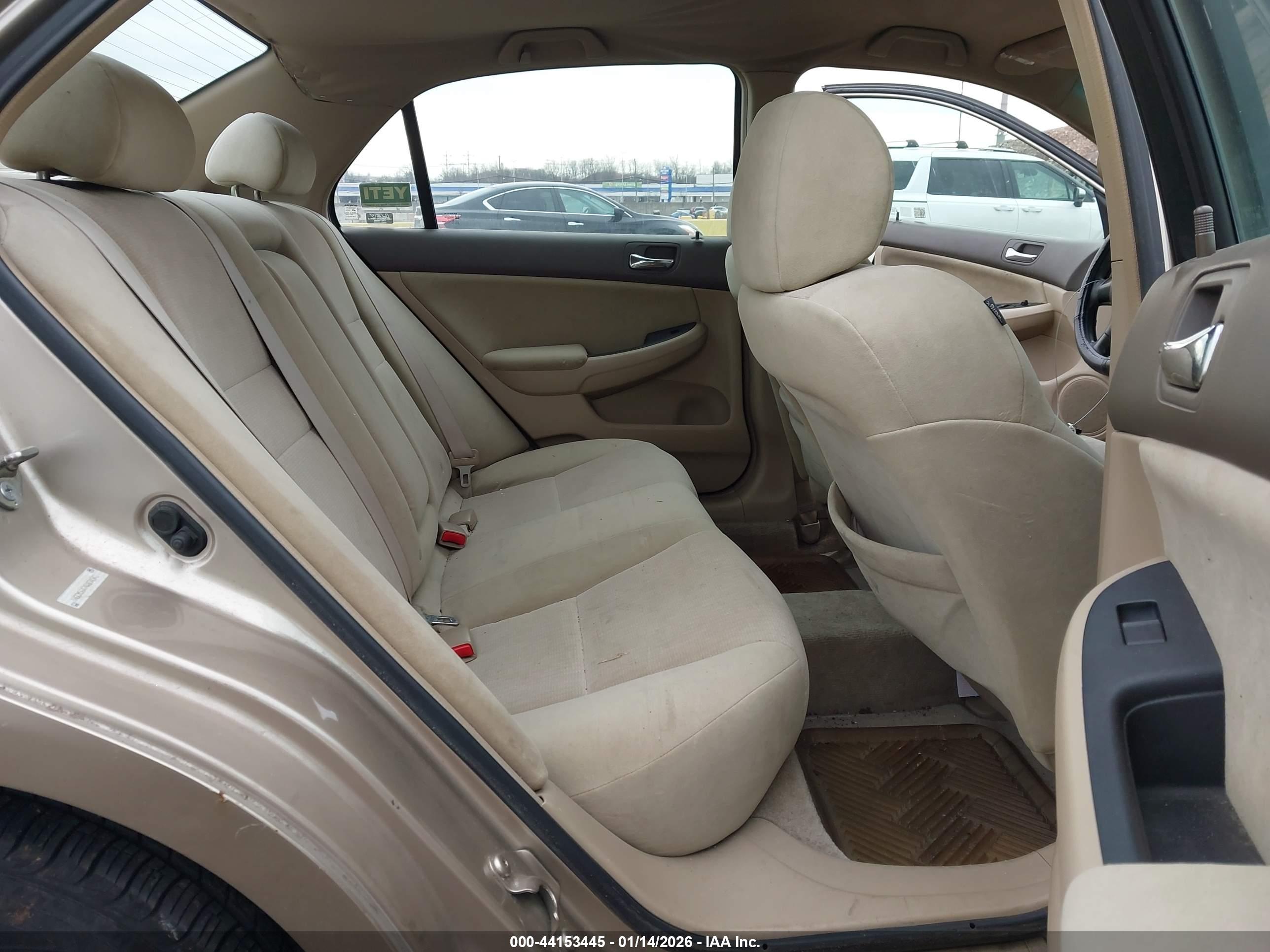 HONDA ACCORD image 8