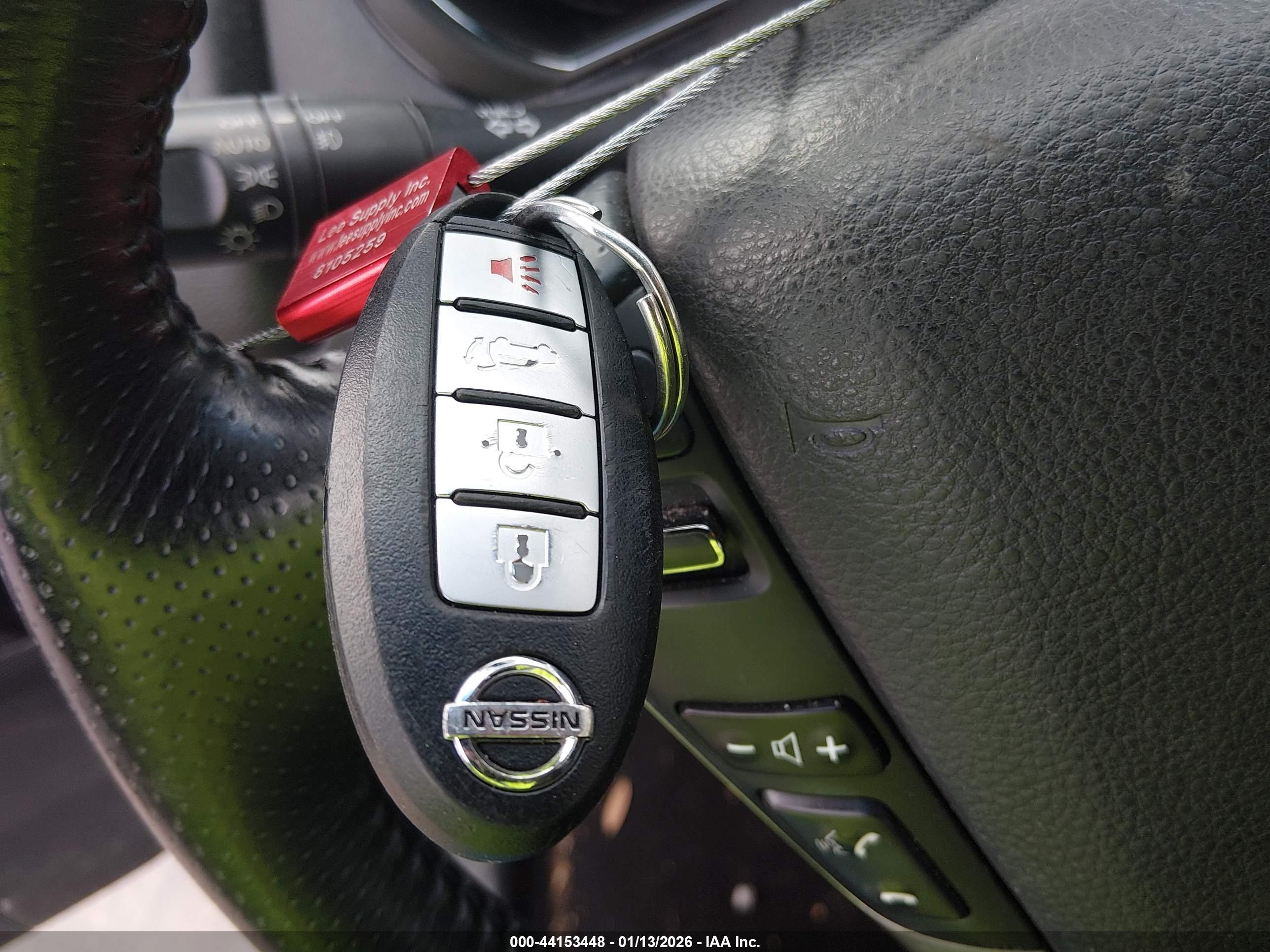 NISSAN MURANO image 11