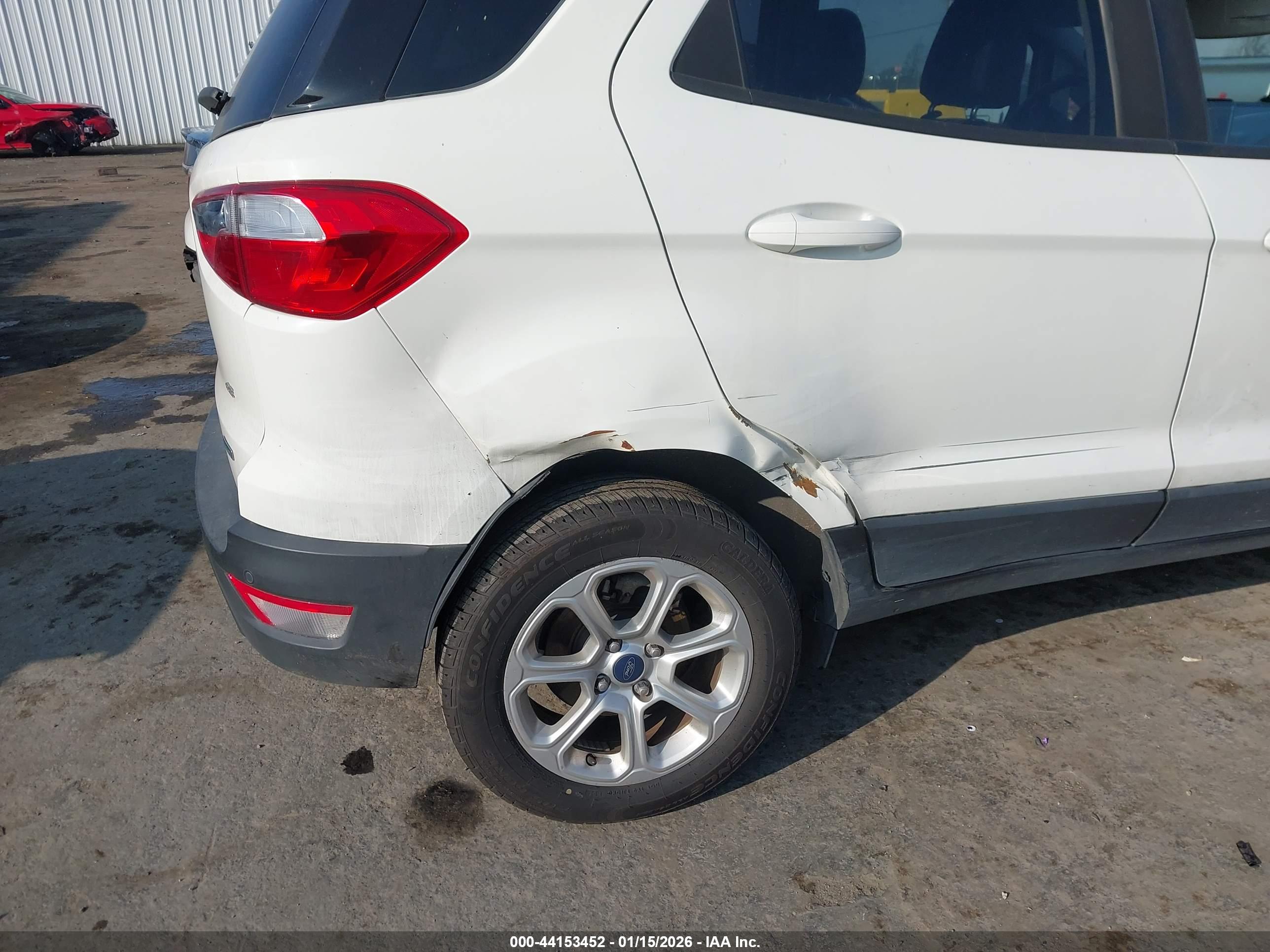 FORD ECOSPORT image 6