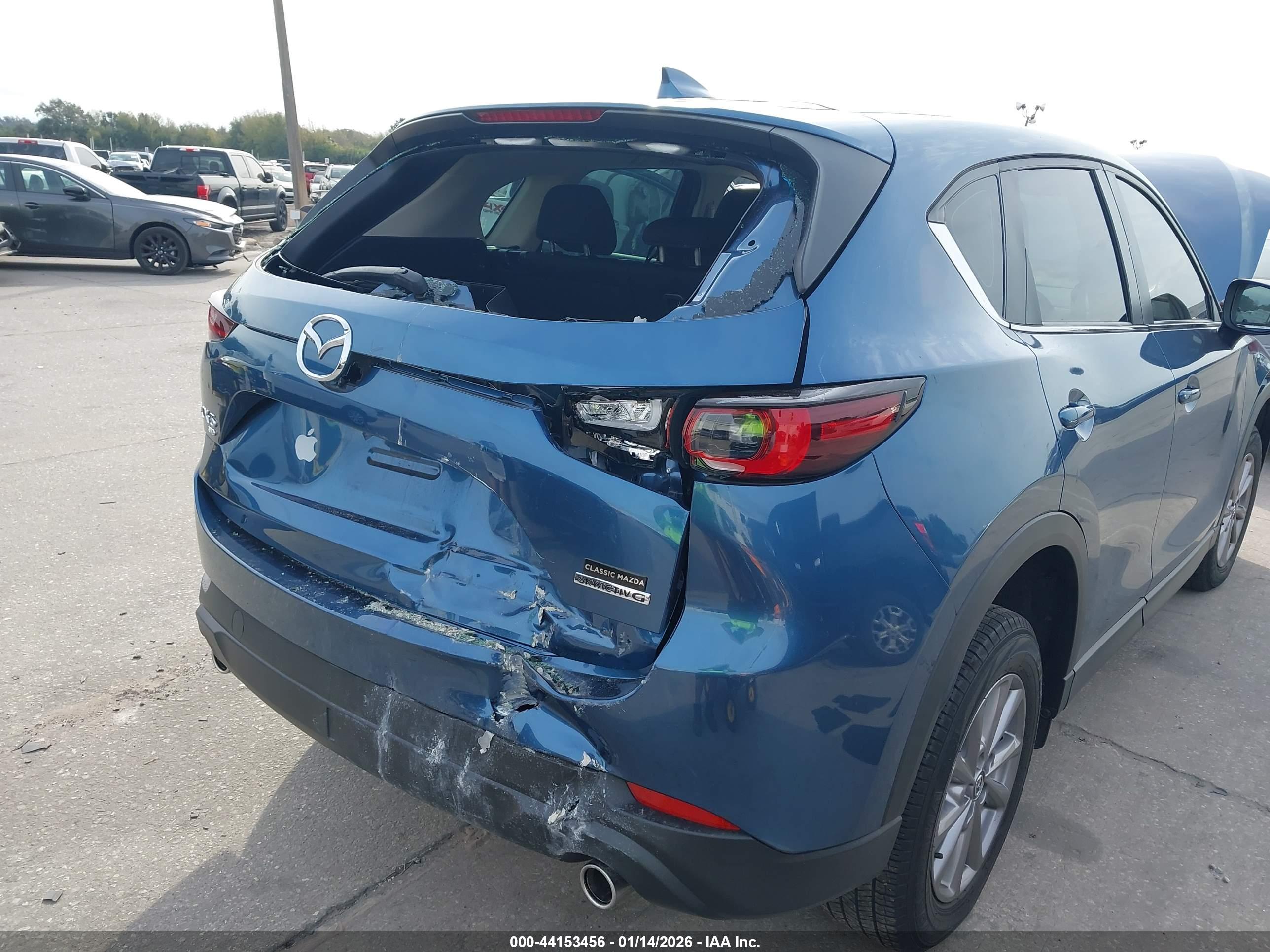 MAZDA CX-5 image 6