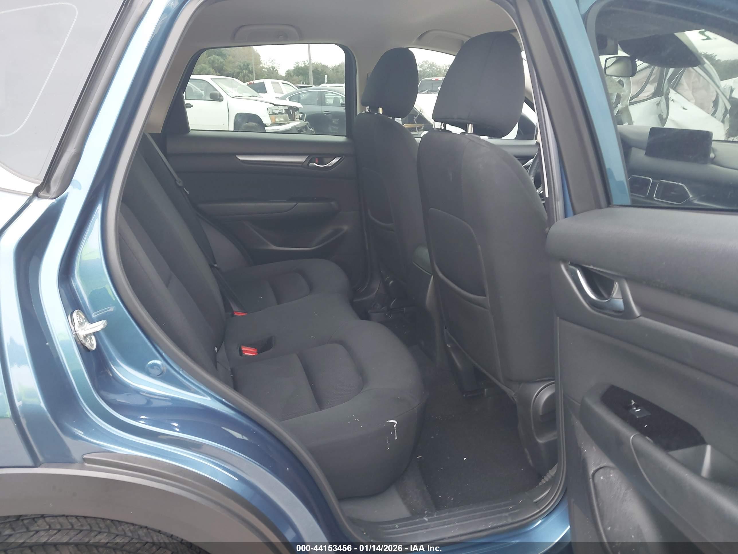 MAZDA CX-5 image 8