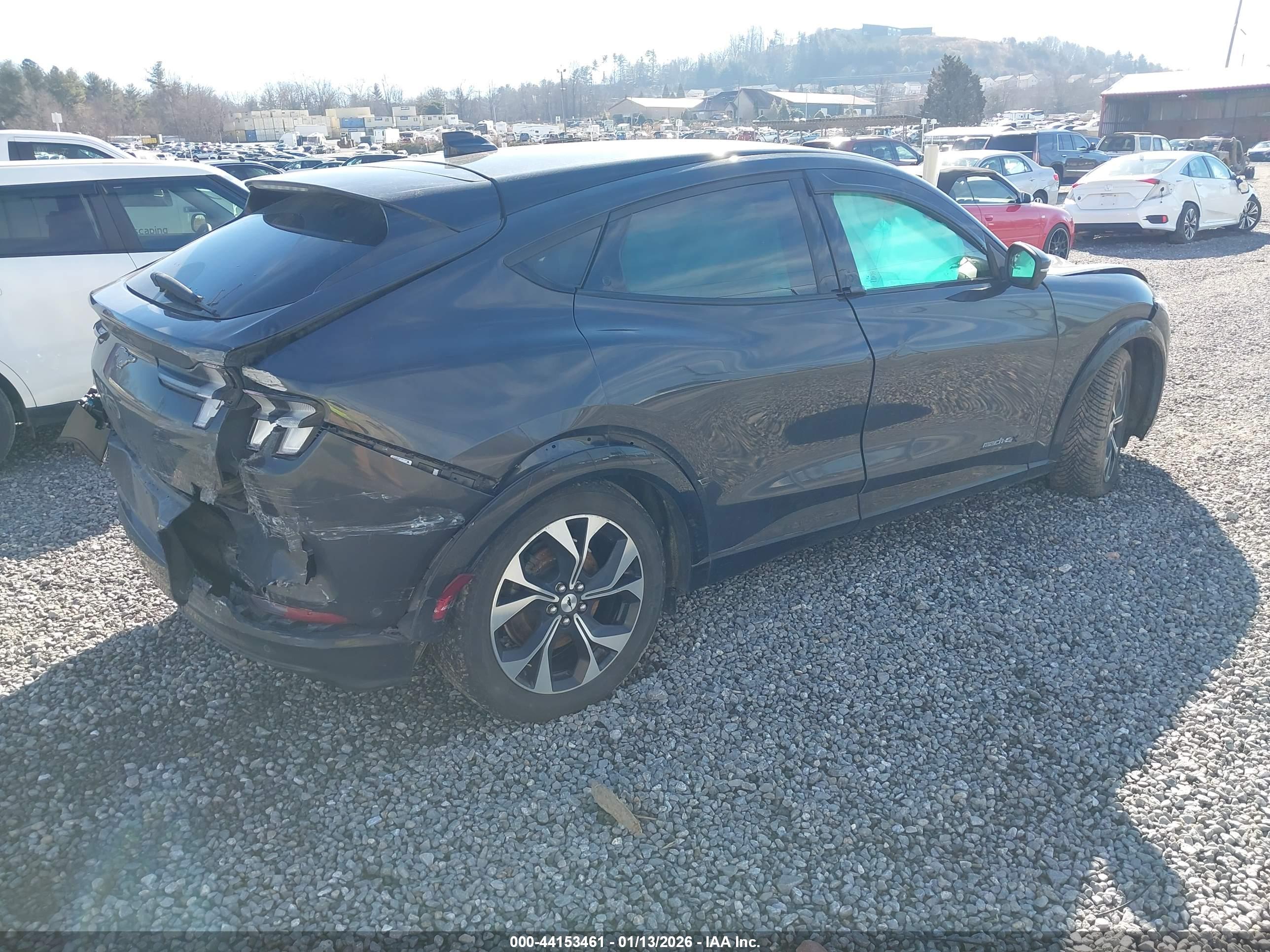 FORD MUSTANG image 4